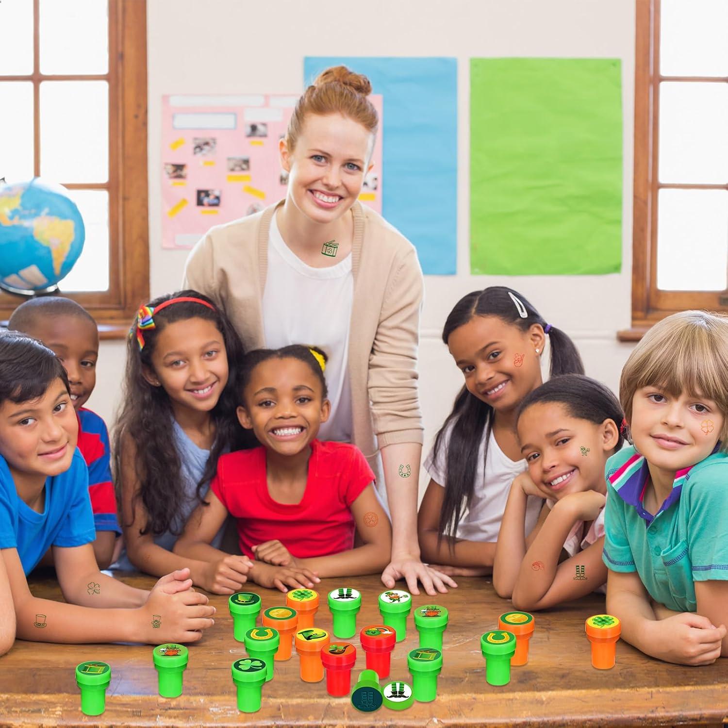 24 Sellos Fiesta San Patricio Cinrobiye 3,81 cm Verde