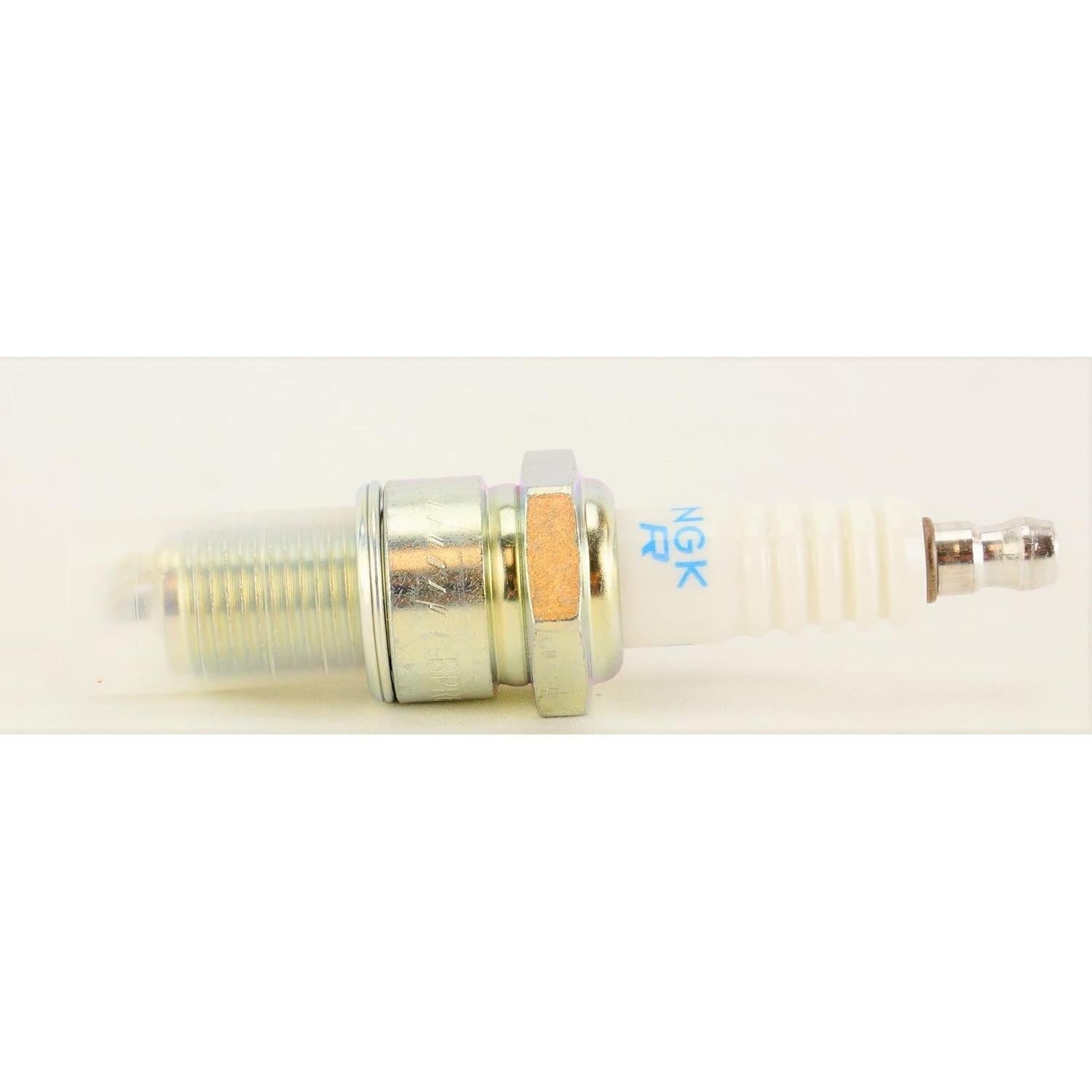 Juego de 4 Bujías Estándar NGK BPR6ES para Vehículos