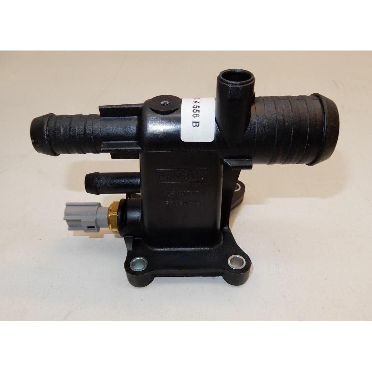 Flange de salida de refrigerante Ford CJ5Z8K556B 0.23kg