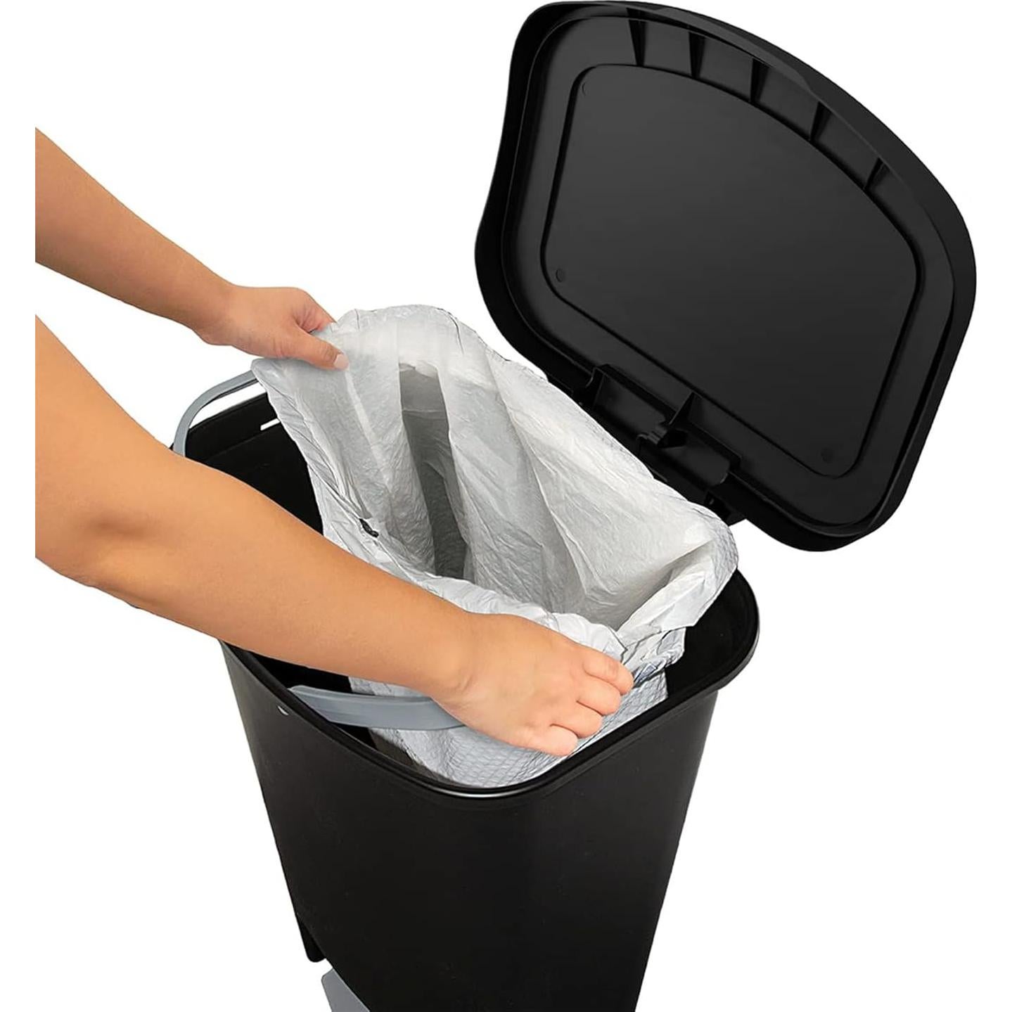 Basurero Glad 50L Negro con Pedal y Protección contra Olores