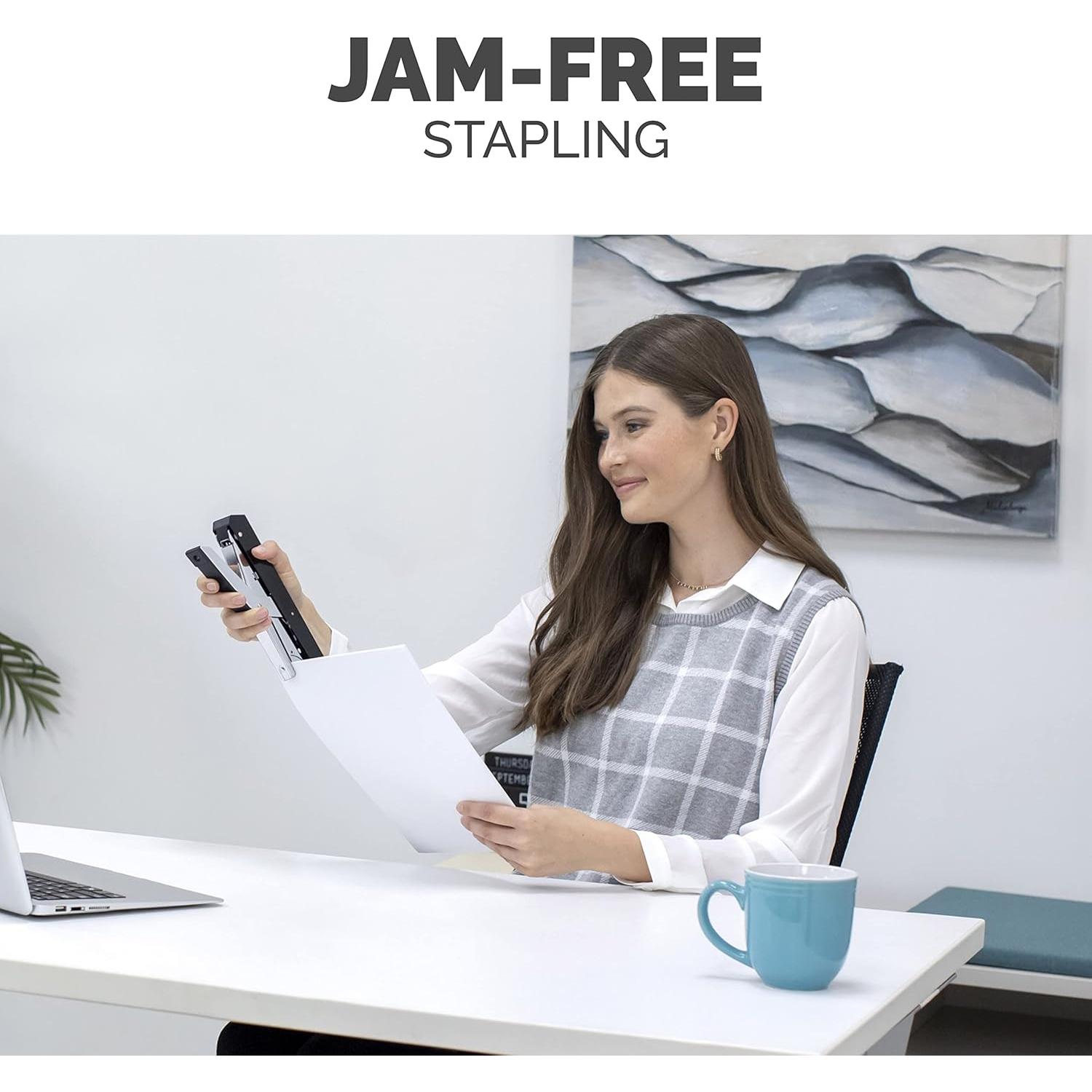 Grapadora de mano Fellowes LX890, capacidad 40 hojas, negra