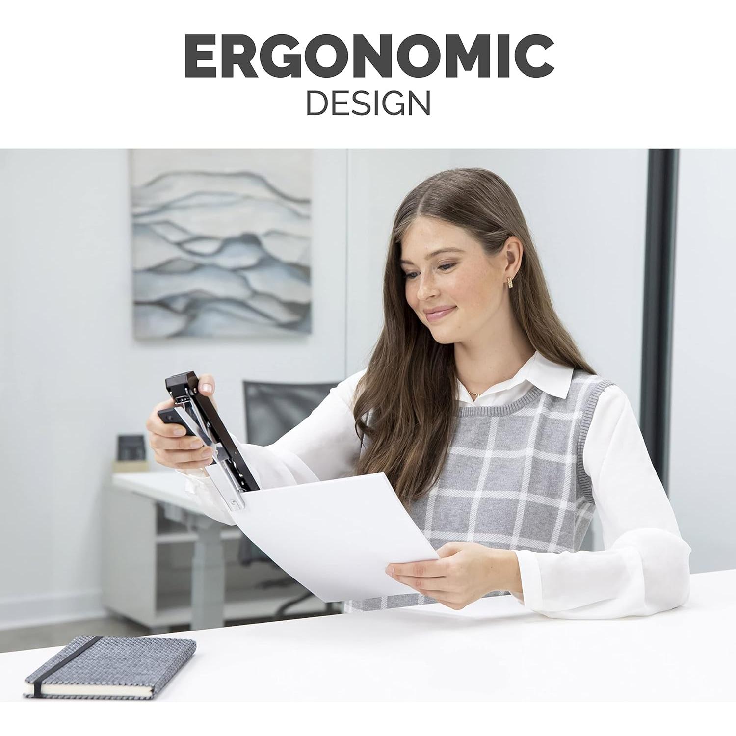 Grapadora de mano Fellowes LX890, capacidad 40 hojas, negra