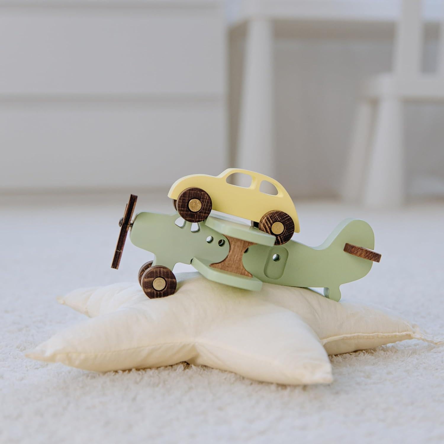 Juego de Rompecabezas de Madera Busy Puzzle - Avión y Auto