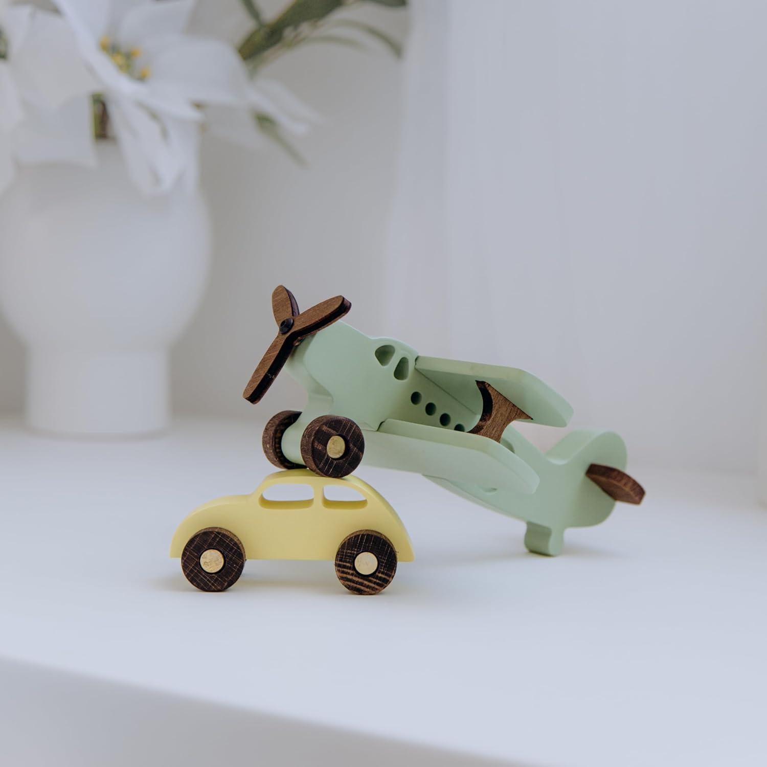 Juego de Rompecabezas de Madera Busy Puzzle - Avión y Auto