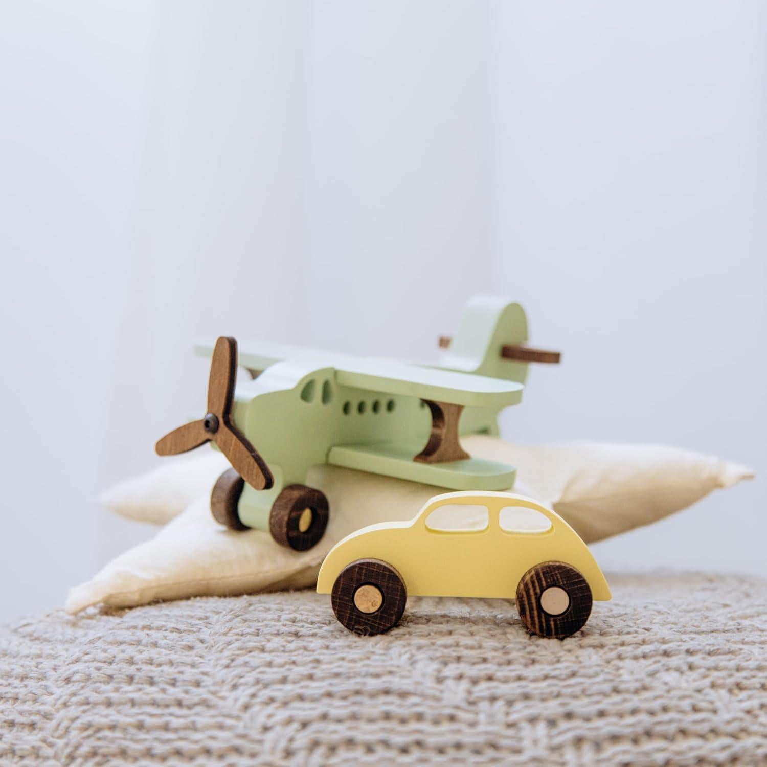 Juego de Rompecabezas de Madera Busy Puzzle - Avión y Auto