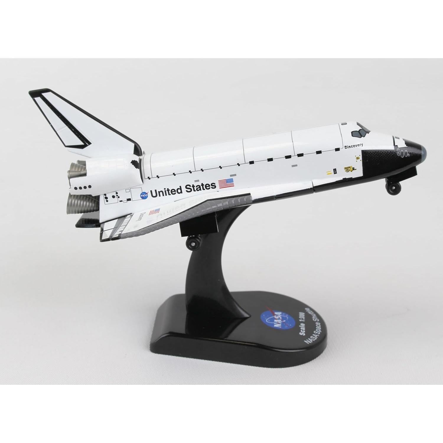 Modelo de transbordador espacial Discovery Daron 1:300