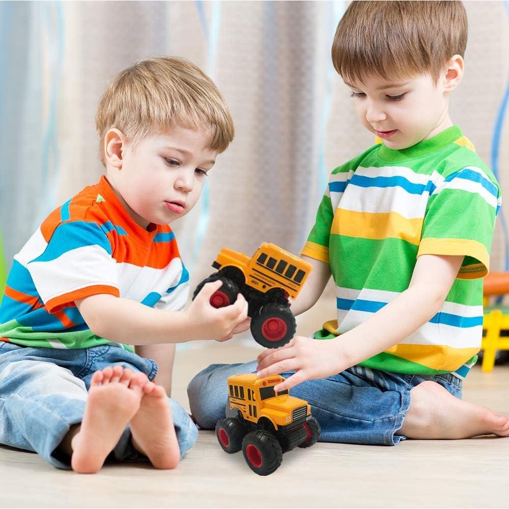 Juguete autobús escolar ArtCreativity con neumáticos monstruo