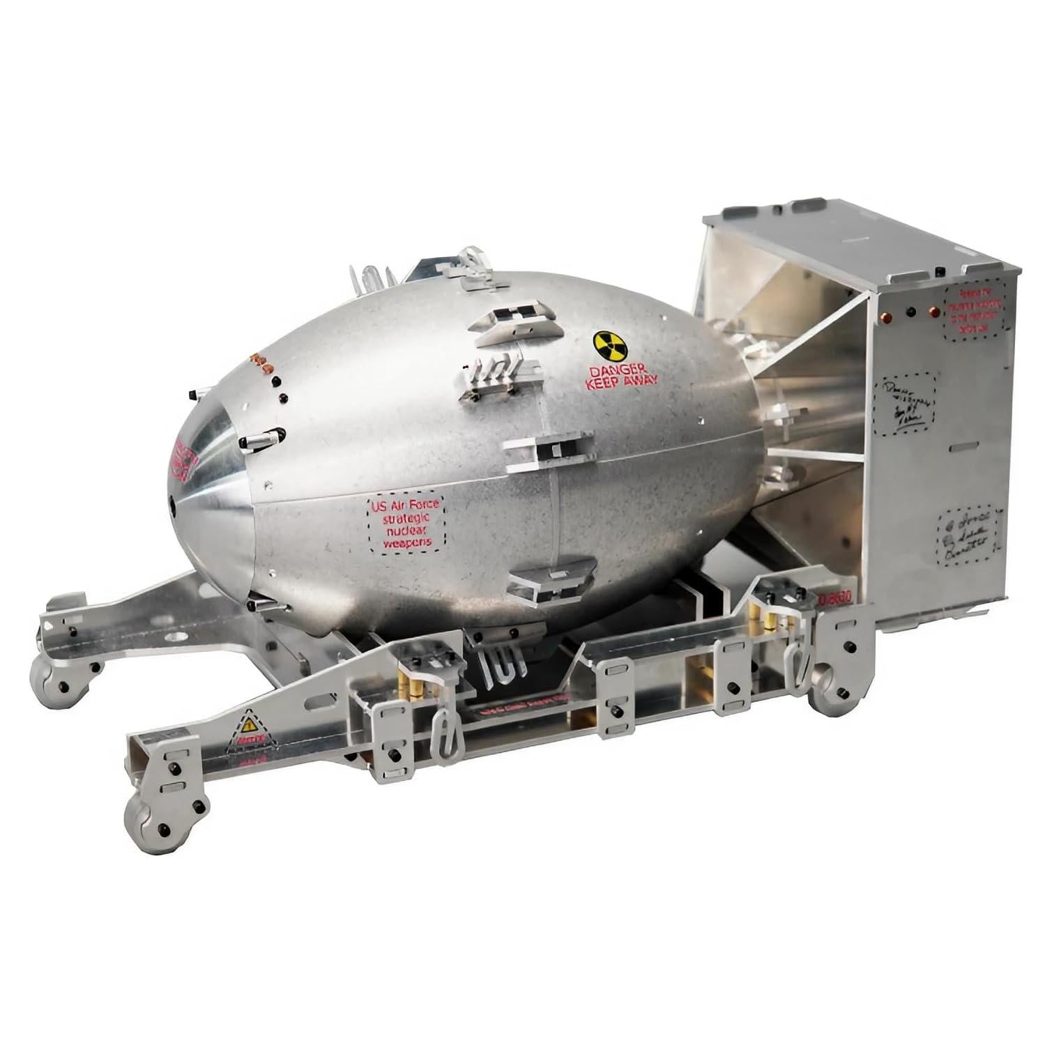 Modelo de Ensamblaje Bomba Nuclear Fat Man HumblePleb 1/12