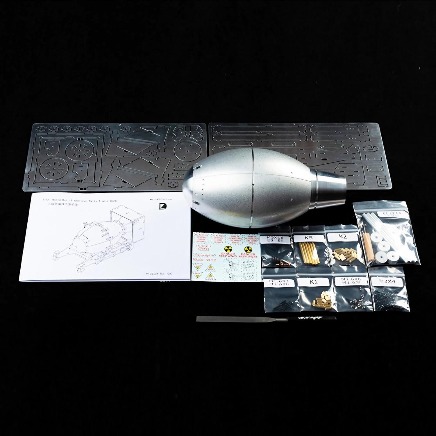 Modelo de Ensamblaje Bomba Nuclear Fat Man HumblePleb 1/12