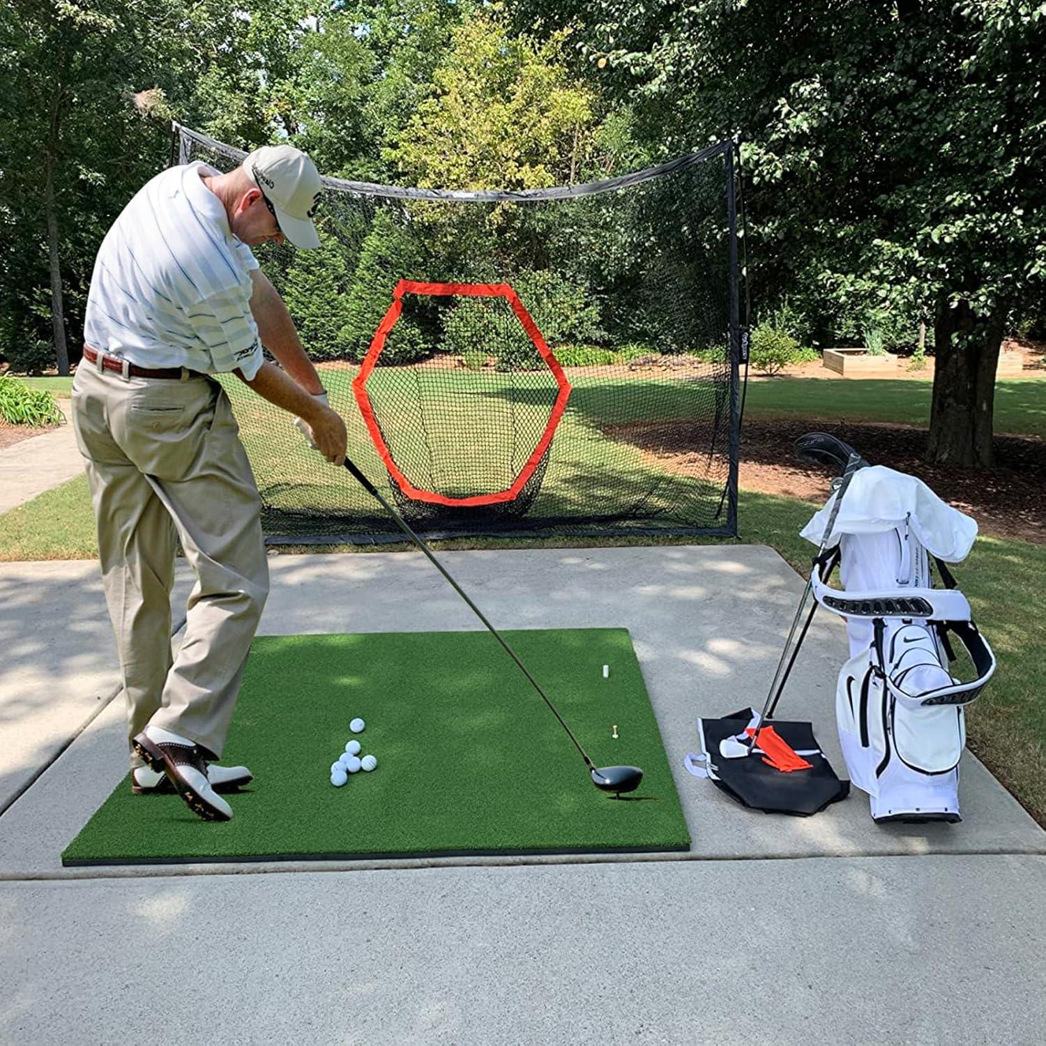 Alfombra de Golf Golfguru 5x4 pies con 10 Pelotas y 7 Tees