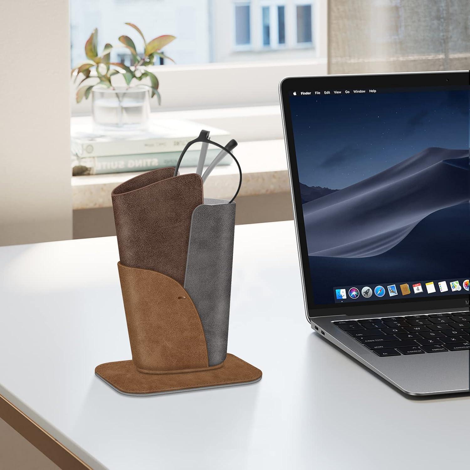 Soporte para Gafas Fintie - Estuche de Cuero Vegano Marrón