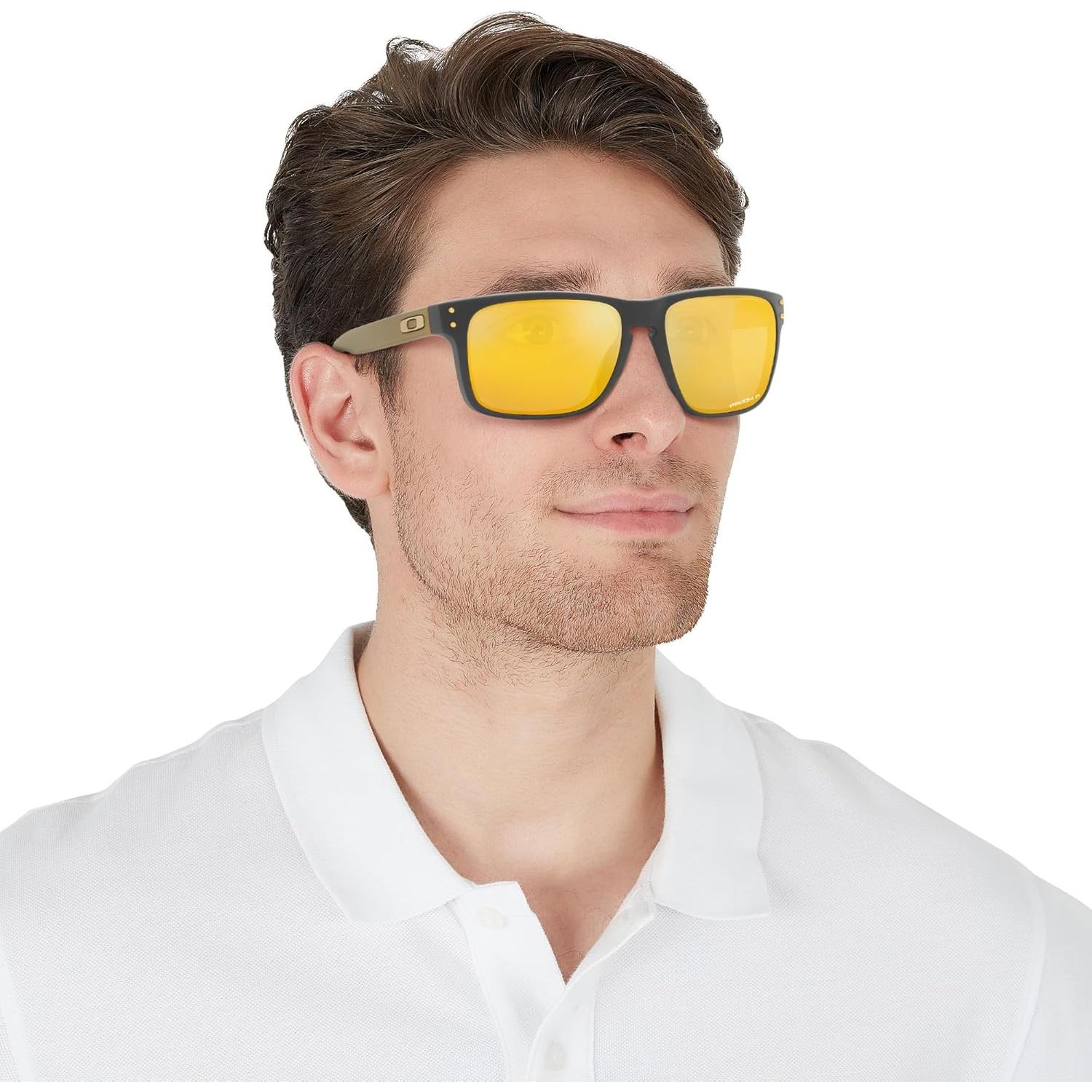 Gafas de sol Oakley OO9102 Holbrook polarizadas 24K