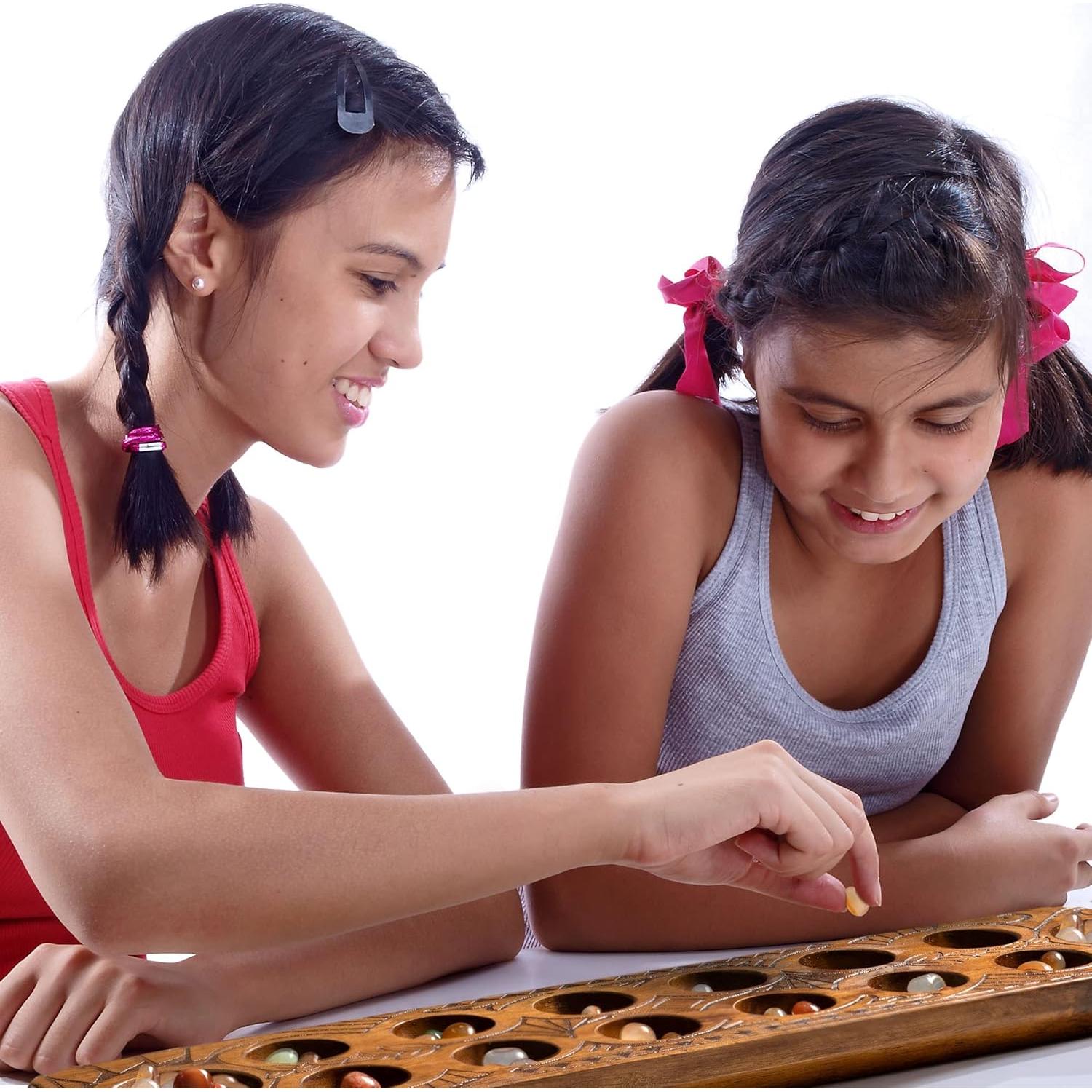 Juego de Mancala Yellow Mountain Imports Tablero Madera 44 cm