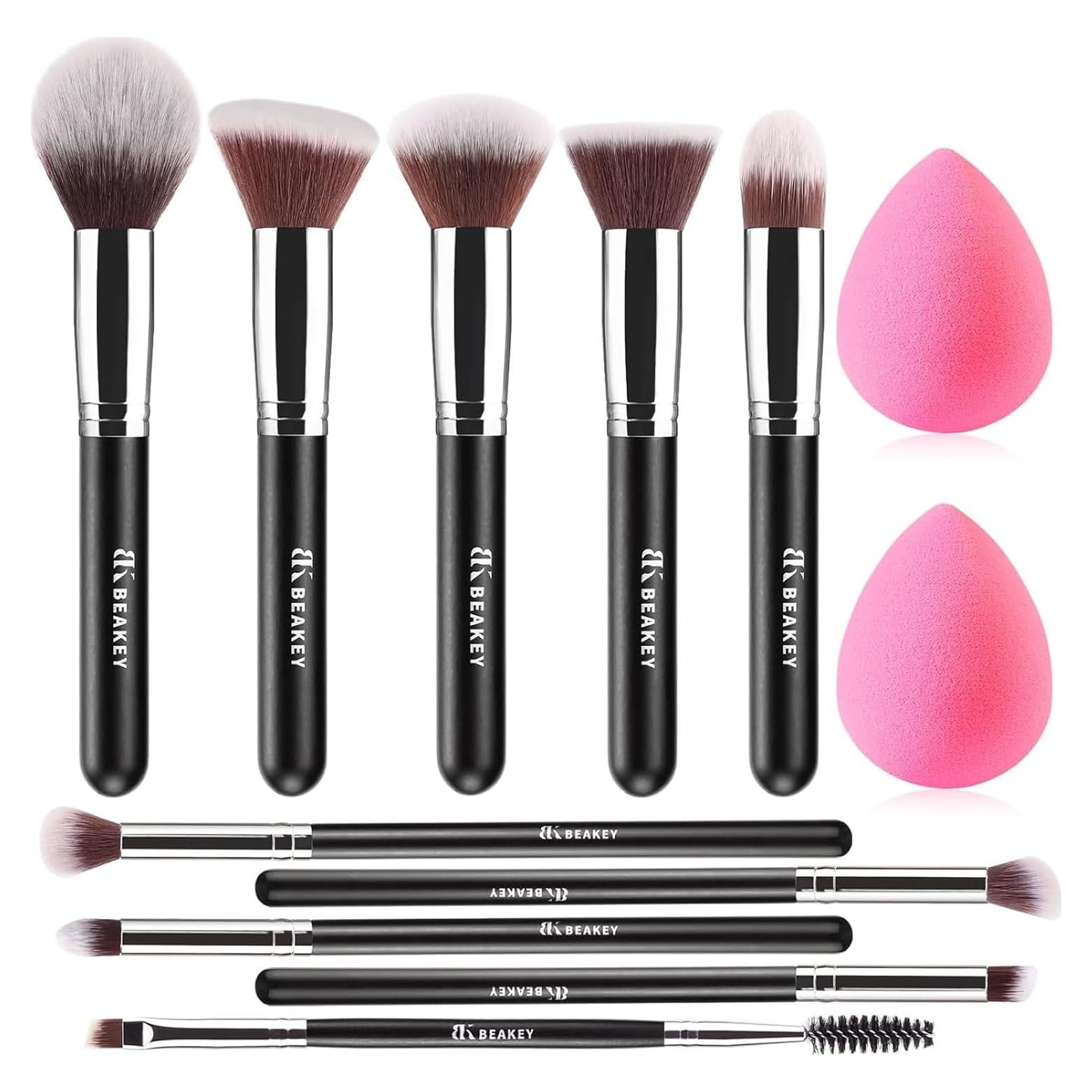 Juego de Brochas de Maquillaje BEAKEY con Esponjas y Estuche