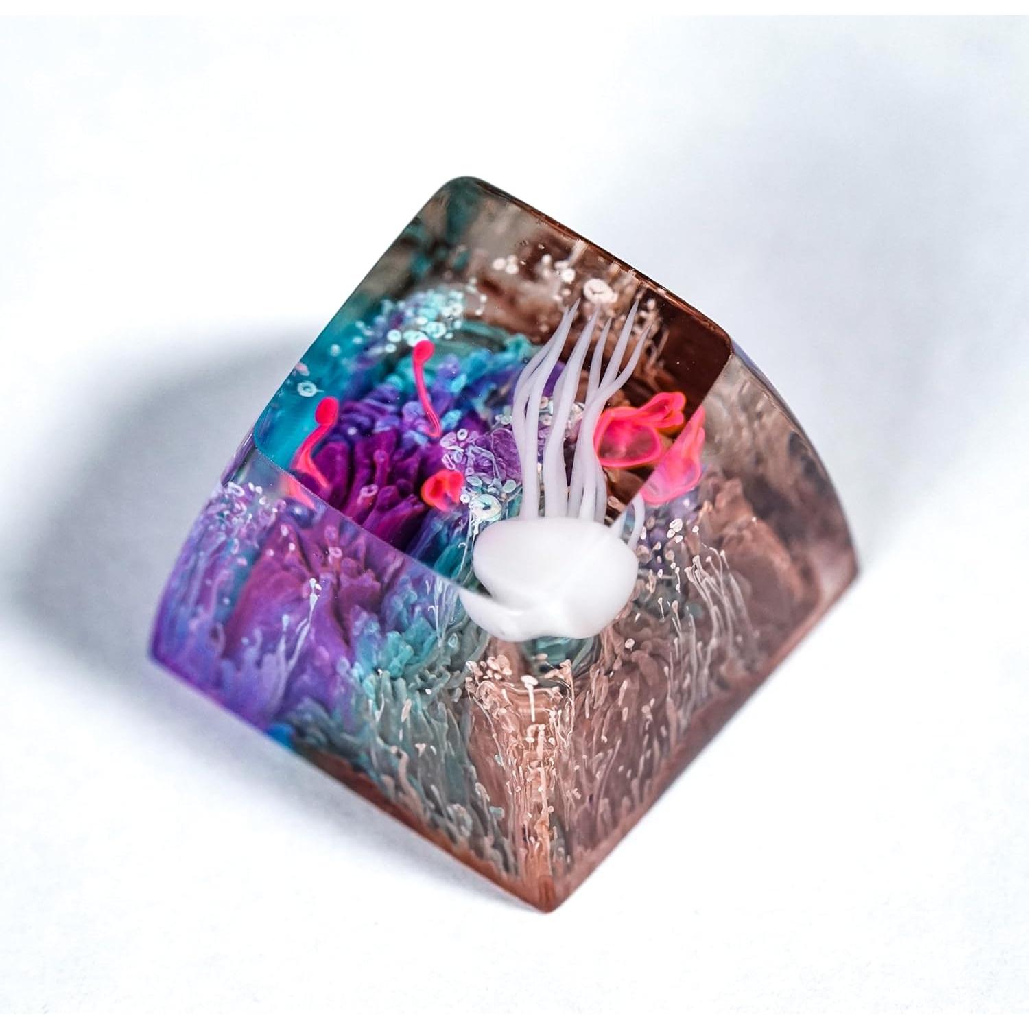 Keycap Artesanal Medusa Arcoíris XISZYS para Teclados Mecánicos