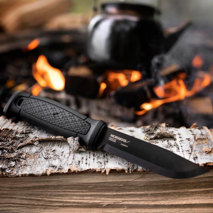 Cuchillo Morakniv Garberg BlackBlade Carbon con Kit de Supervivencia