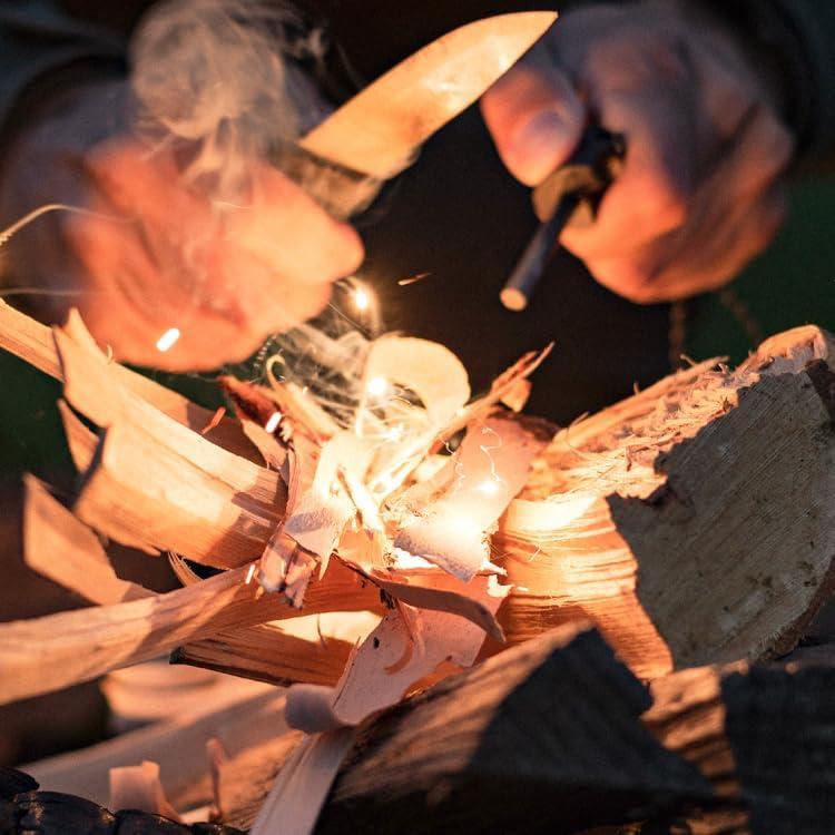 Cuchillo Morakniv Garberg BlackBlade Carbon con Kit de Supervivencia