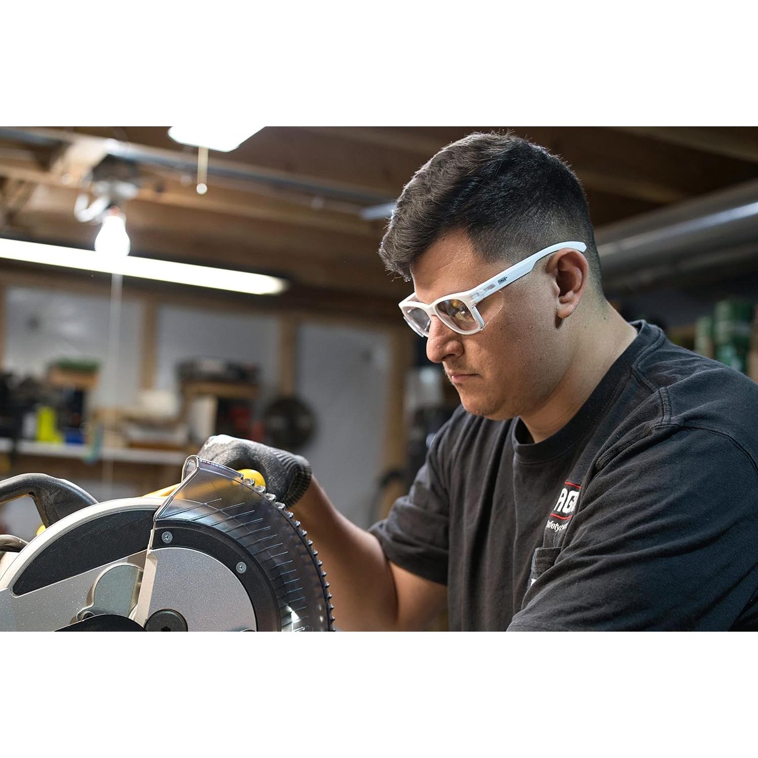 Gafas de Seguridad MAGID Y50 Antivaho con Protectores Laterales