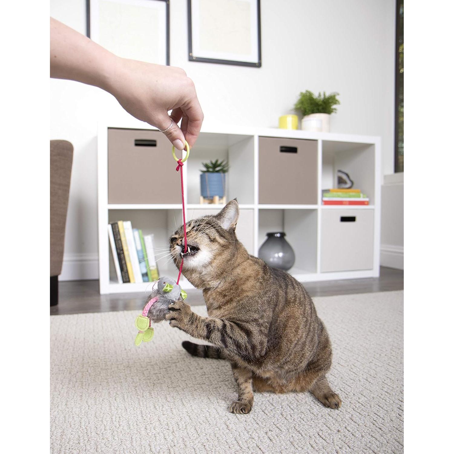 Juguete para Gato SmartyKat Ratón Saltarín - Color Aleatorio