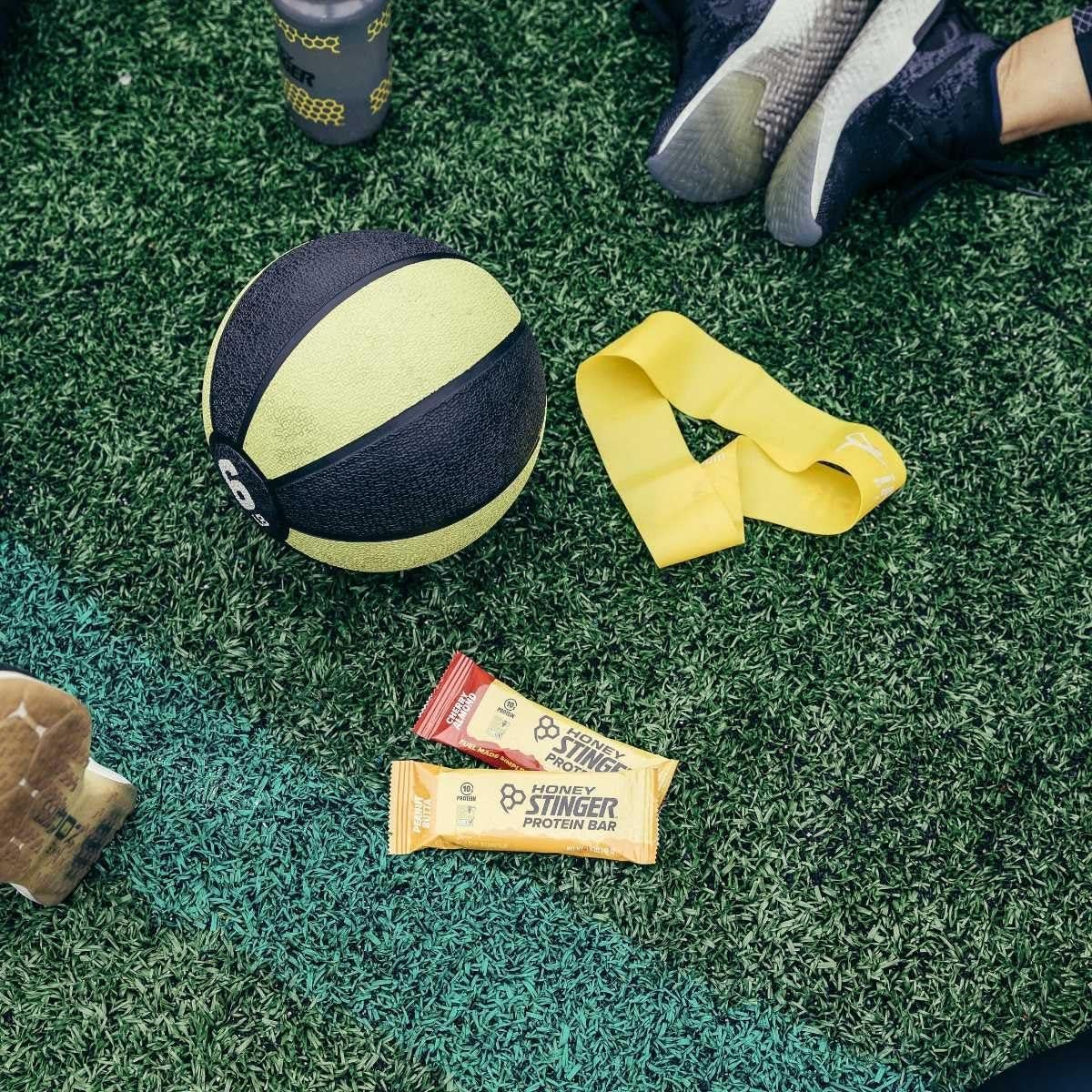 Barra de Proteína Honey Stinger Mantequilla de Maní 15 Unidades