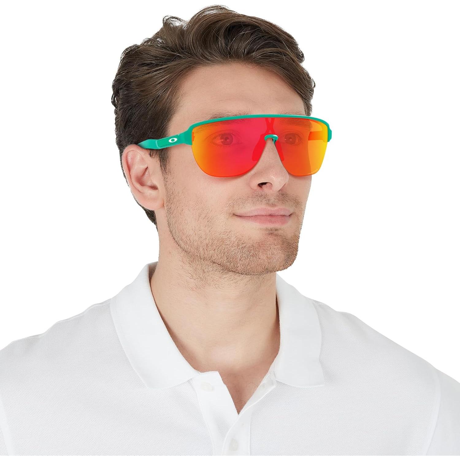 Gafas de sol Oakley OO9248 Corridor Celeste mate Prizm ruby