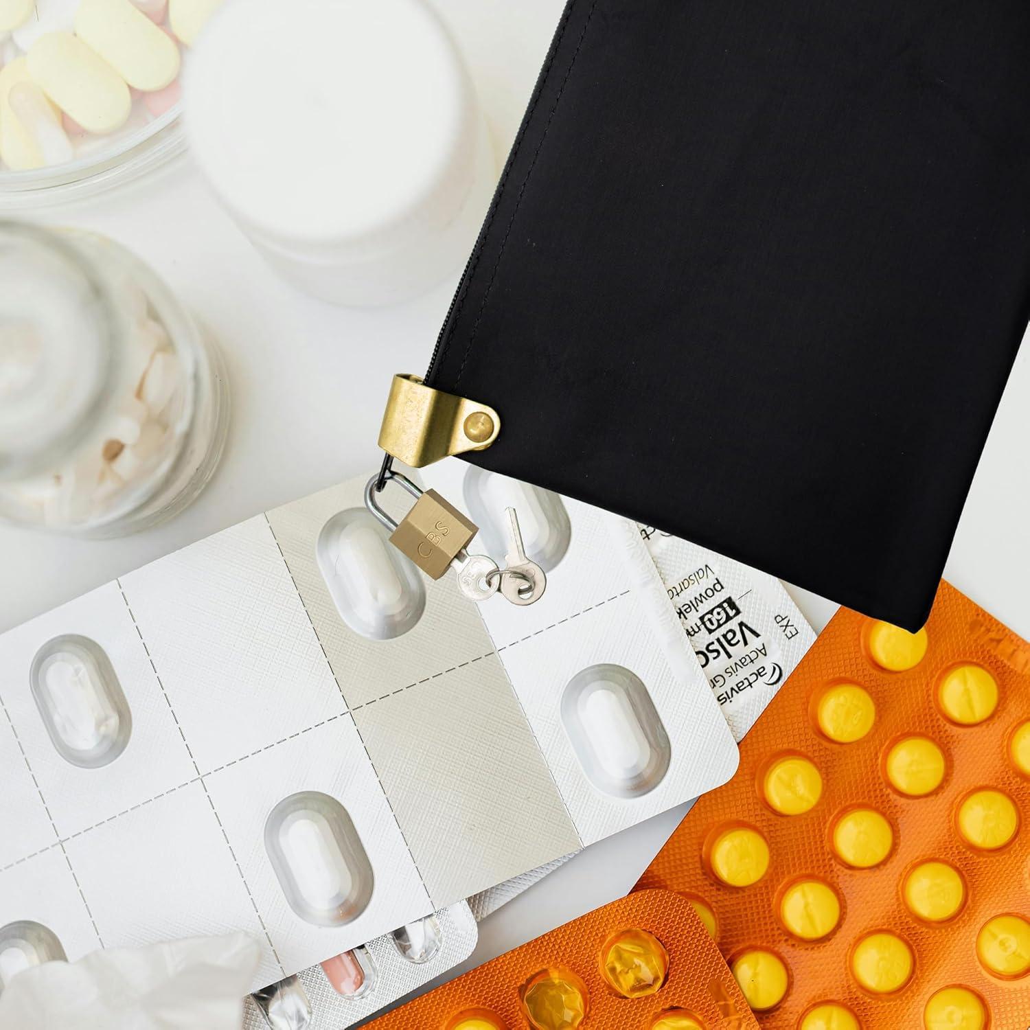 Bolsa de Seguridad para Medicamentos Cardinal 22.86x15.24cm Negra