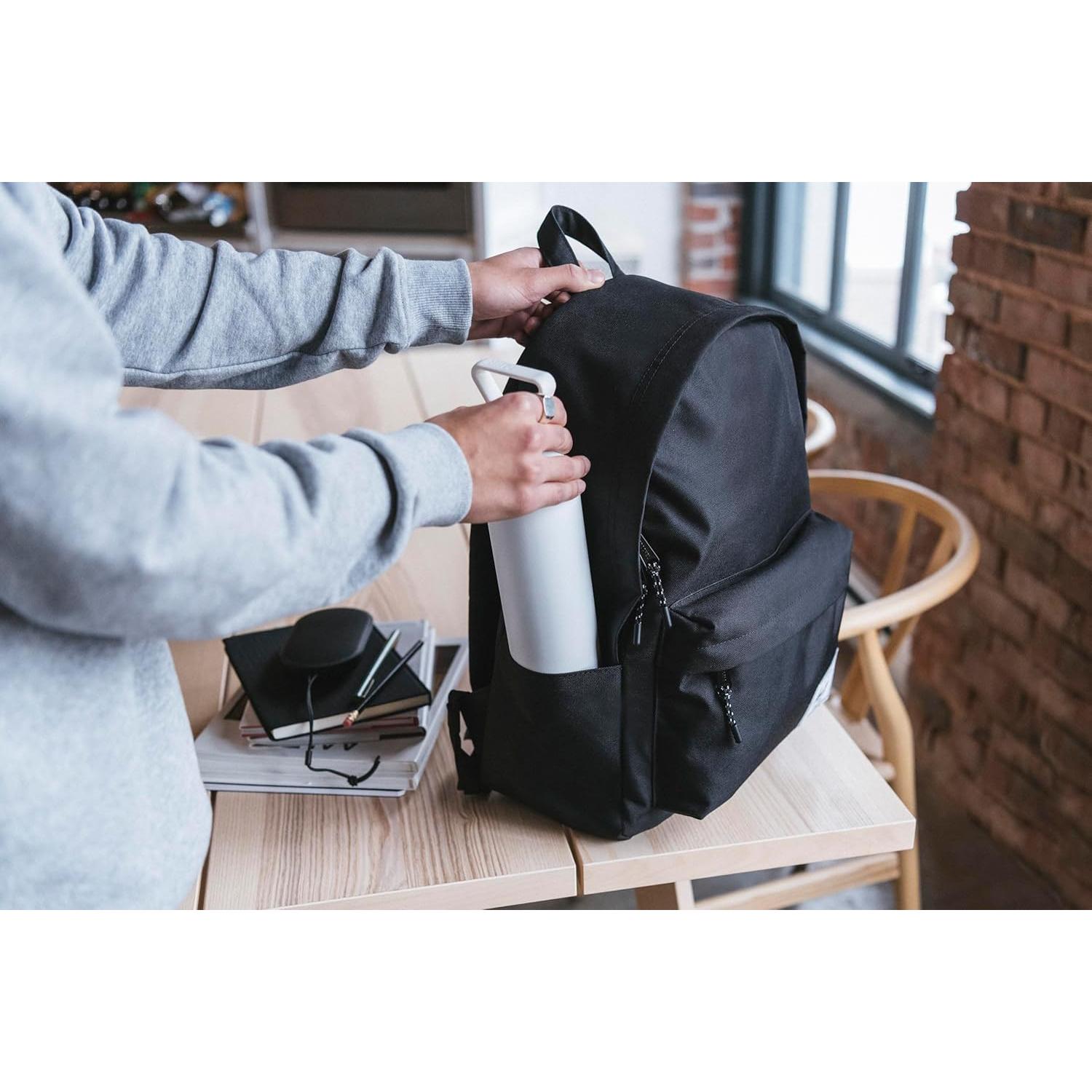 Mochila Clásica Unisex Herschel Supply Co. Negra 26L