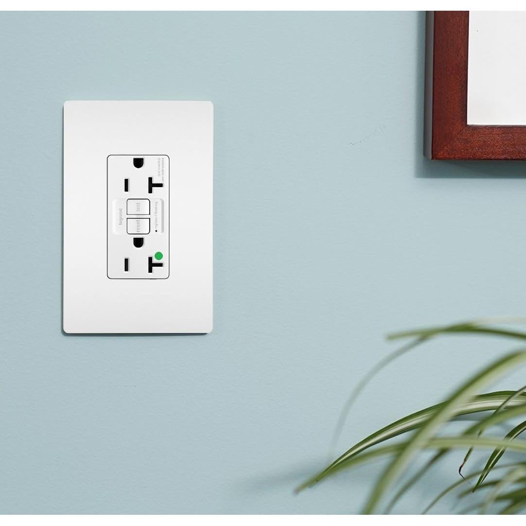 Toma GFCI Legrand 2097HGW 20A Grado Hospitalario Blanco