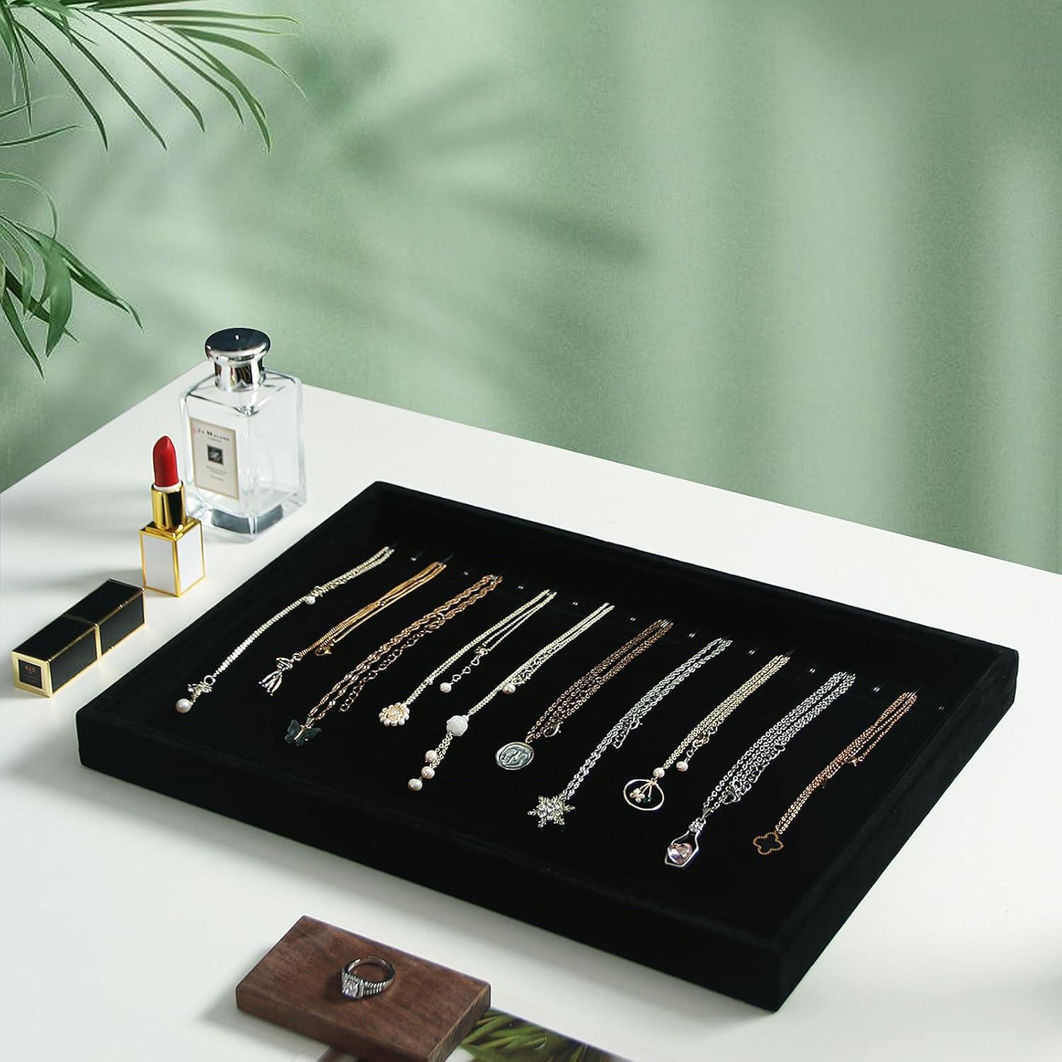 Conjunto 2 Soportes de Collar Coward Terciopelo Negro