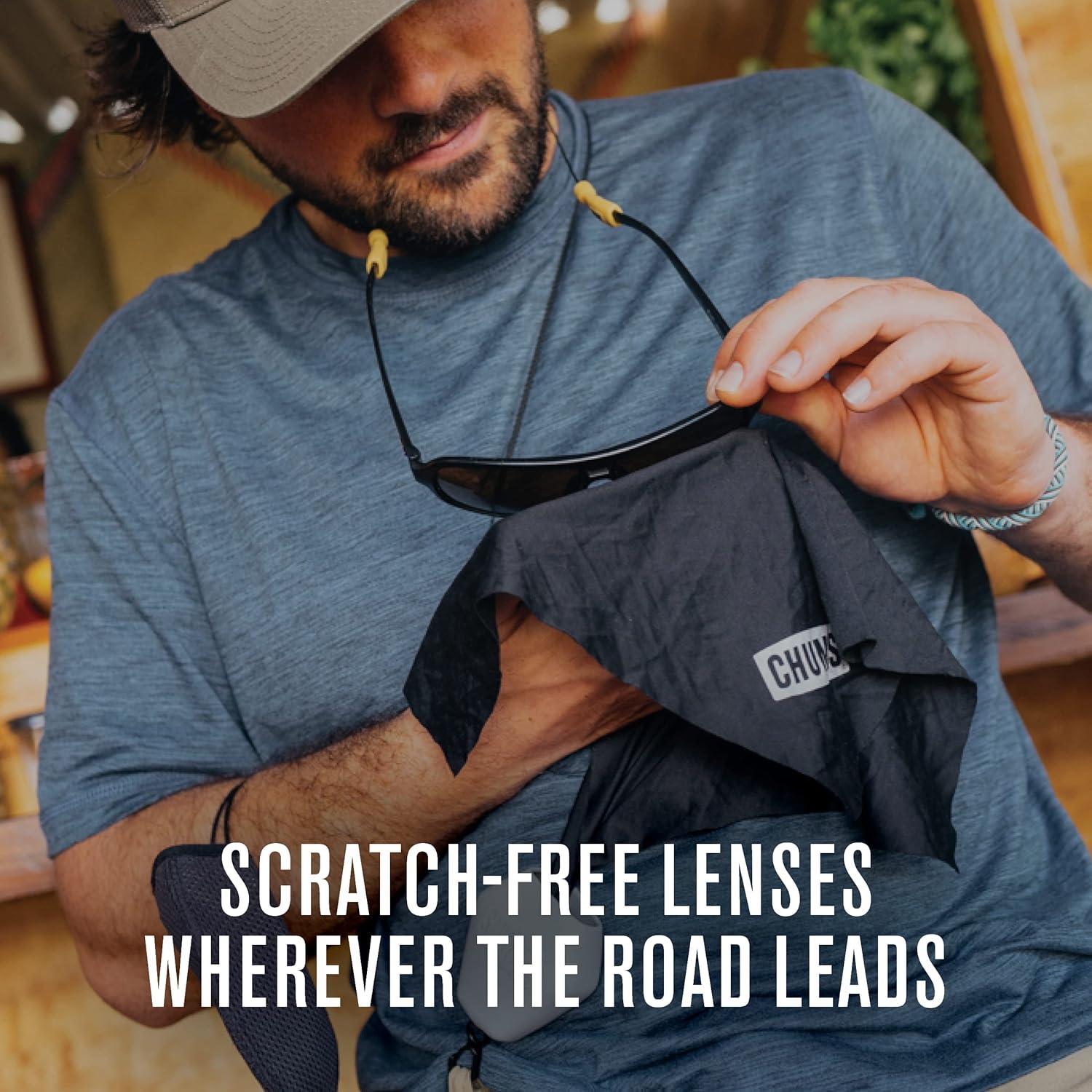 Paño Limpiador de Lentes Chums Pouch XL Microfibra Mango