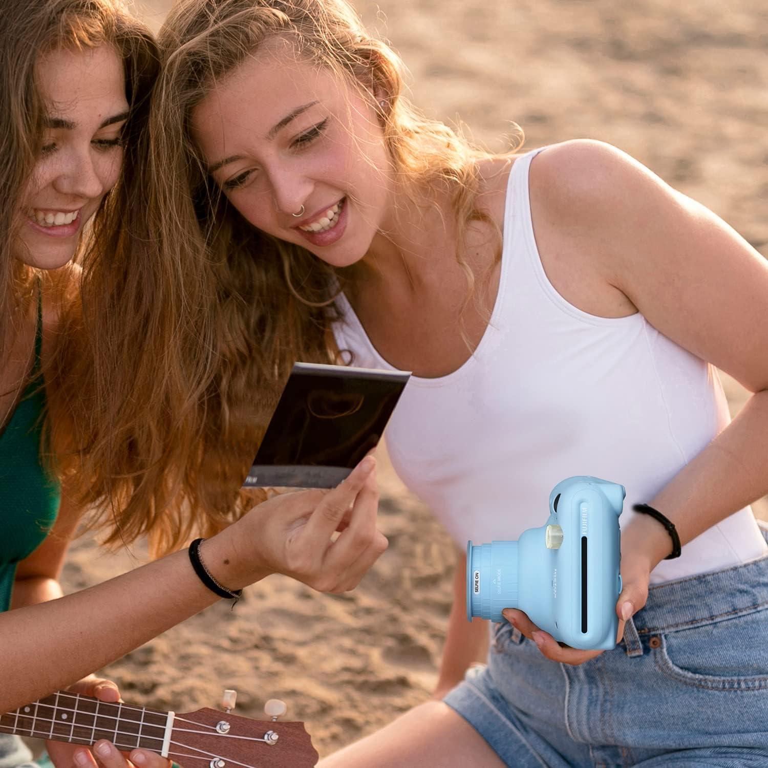 Cámara Fujifilm Instax Mini 11 + 60 fotos + accesorios