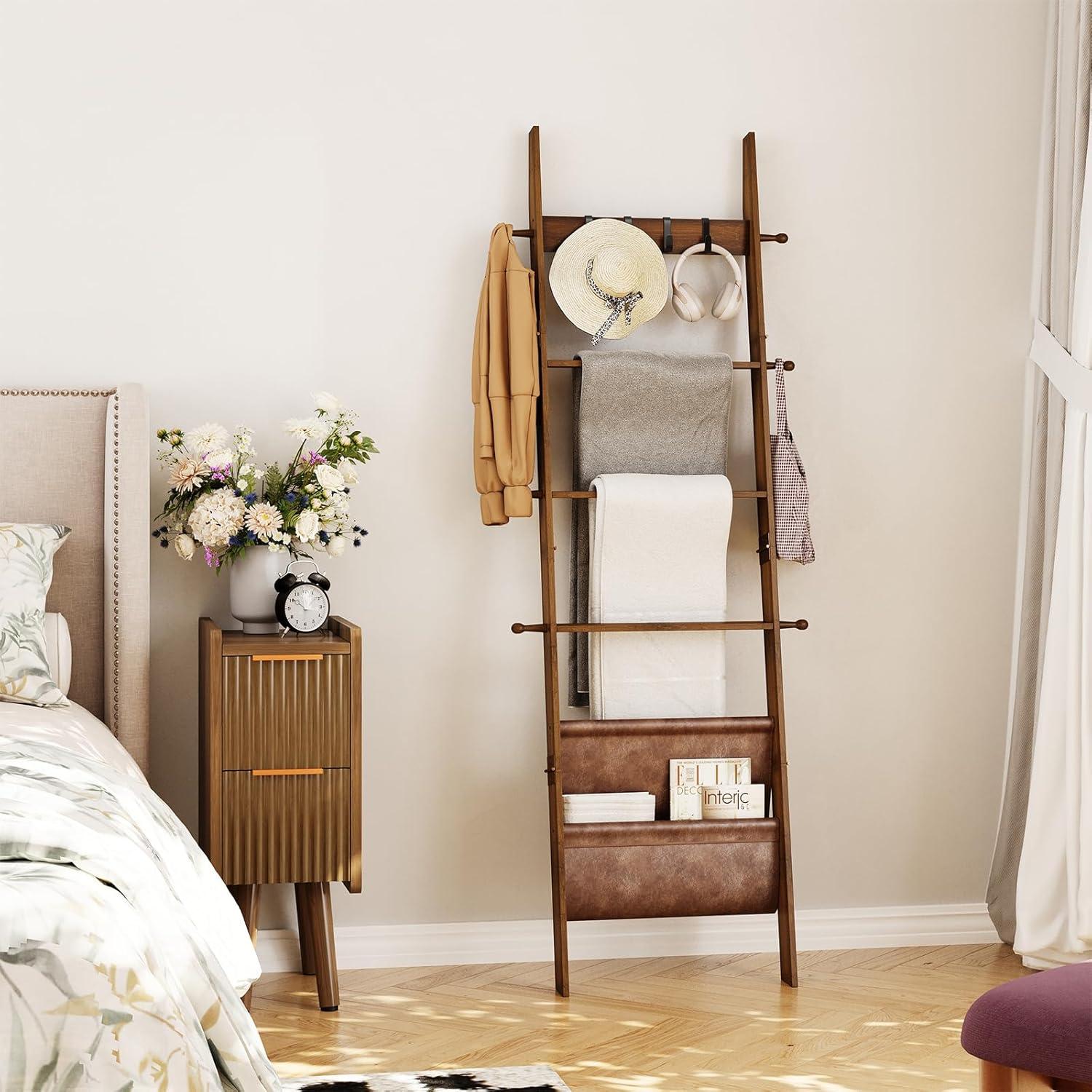 Escalera de Mantas ELYKEN 5 Niveles Nogal con Ganchos