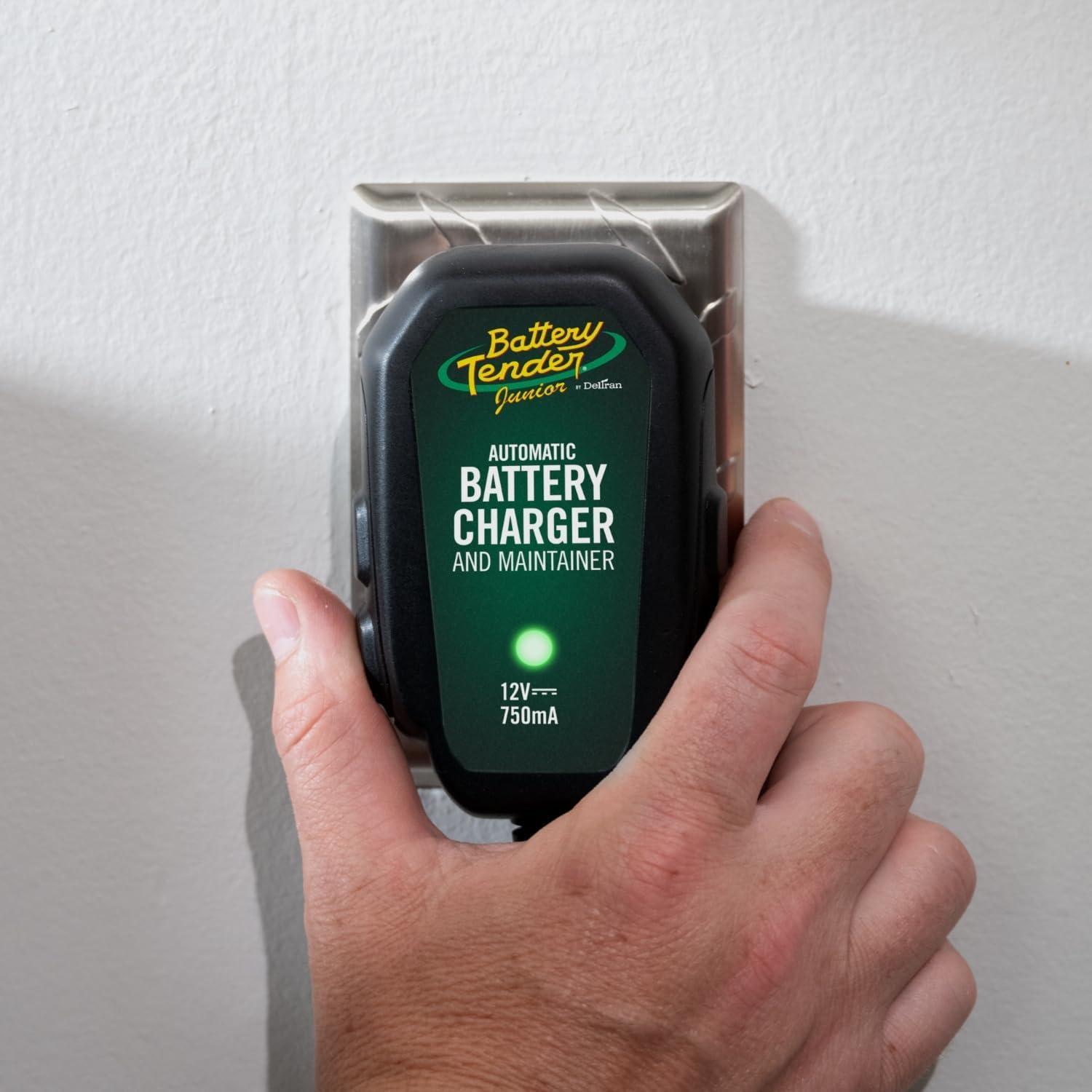 Cargador Battery Tender 12V 750mA Automático para Baterías