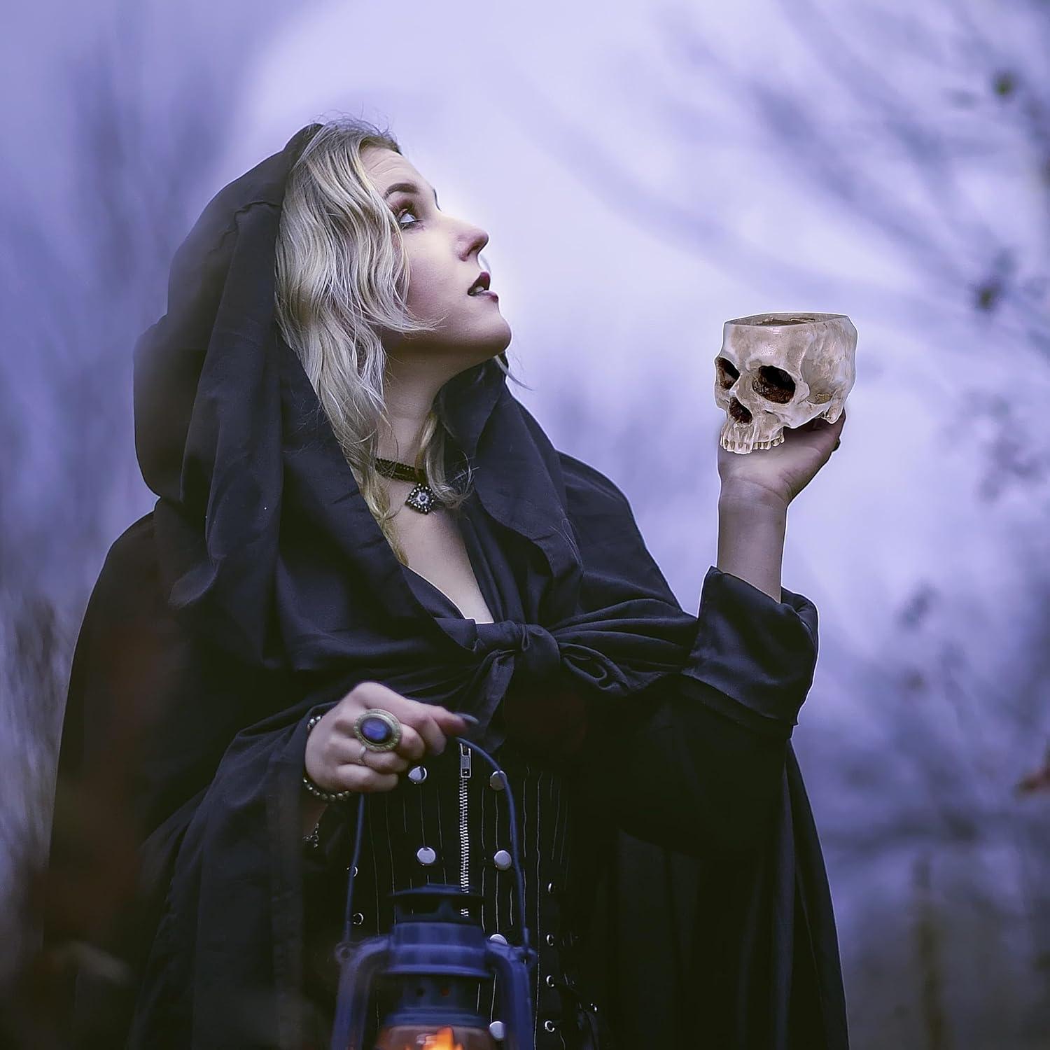 Maceta Calavera READAEER de Resina Blanca con Drenaje 16.5x11.4cm