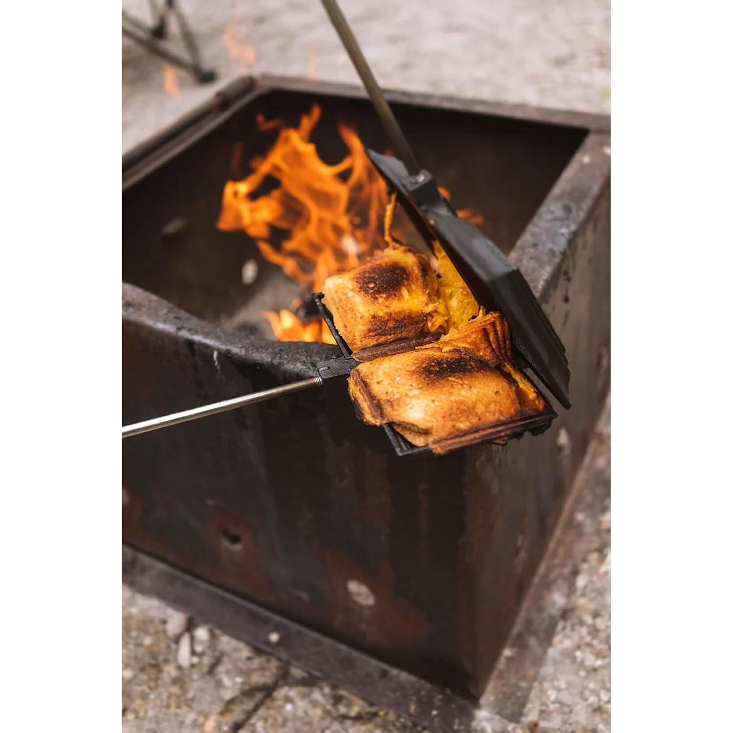 Cocinero de Hierro Fundido Coghlan's 2044 Doble 2,04 kg