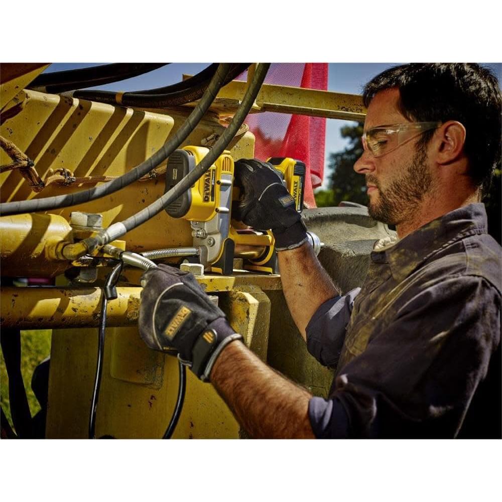 DEWALT Grease Gun 20V MAX, Cordless Electric Grease Gun 42” Hose, 10,000 PSI, Variable Speed Triggers, Tool Only (DCGG571B)
