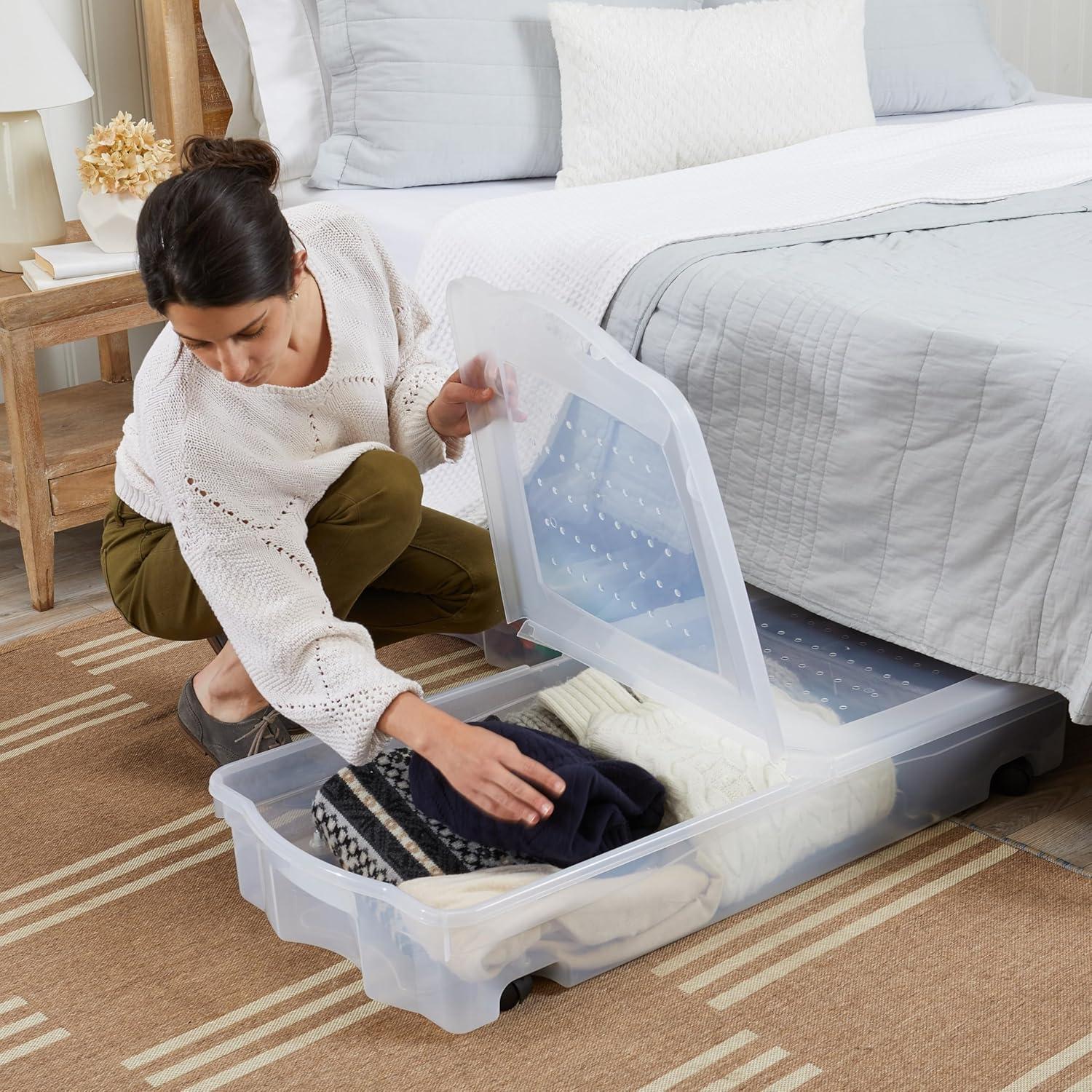 Cajas de Almacenamiento Rubbermaid 68L Transparentes con Ruedas - Paquete de 2