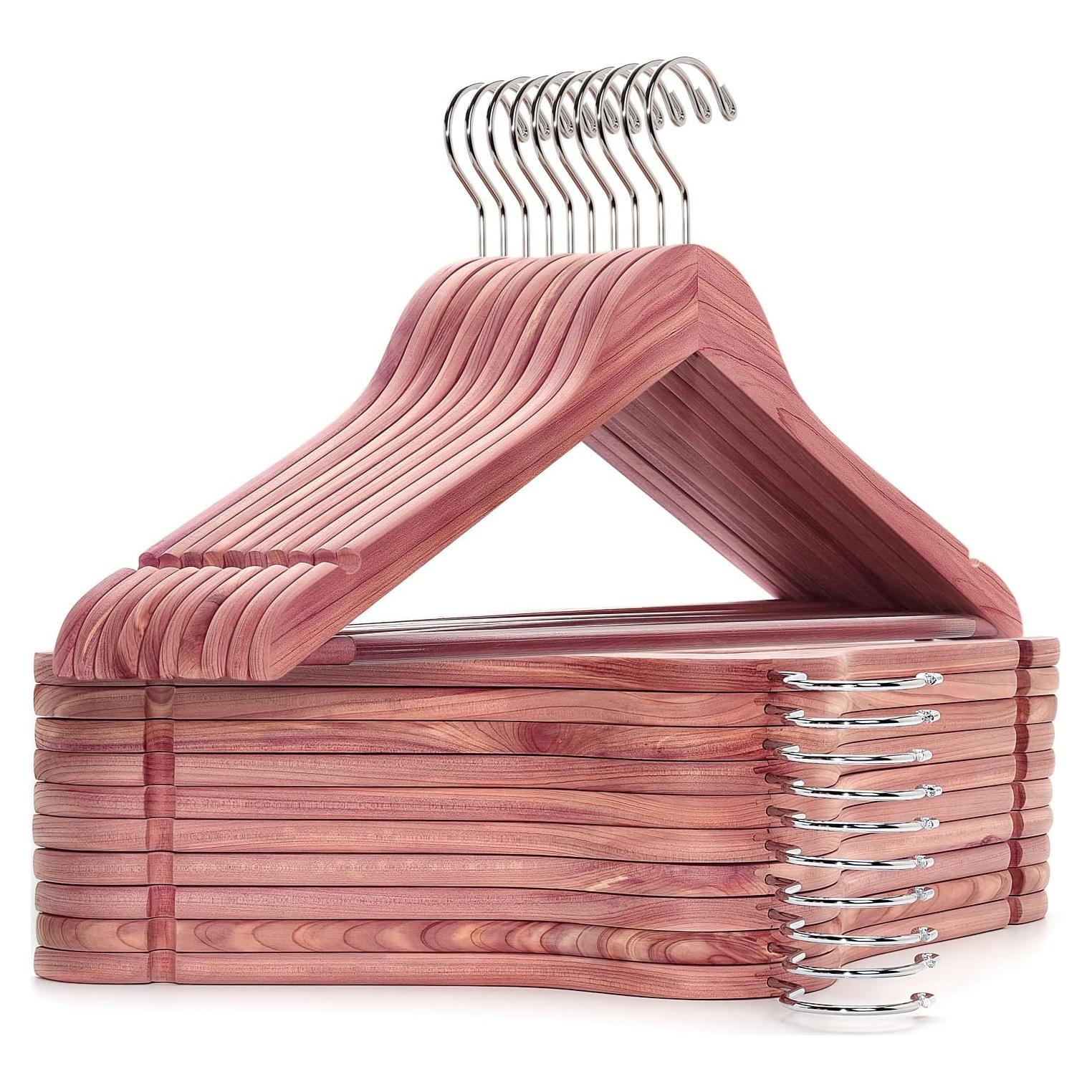 Perchas de Madera de Cedro Rojo Americano 30 Piezas Amber Home