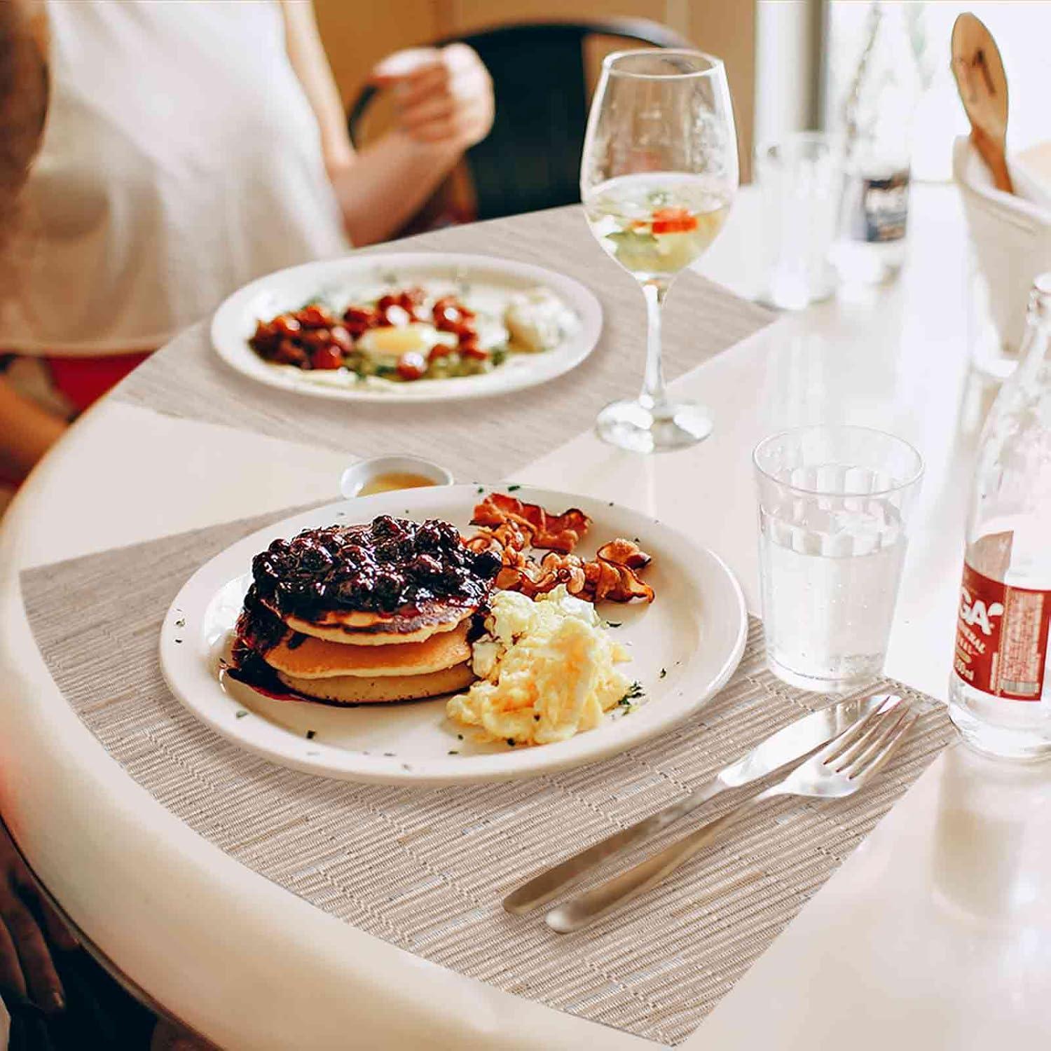 Juego de Manteles Redondos GIVERARE 4 Piezas 30x45cm Marrón