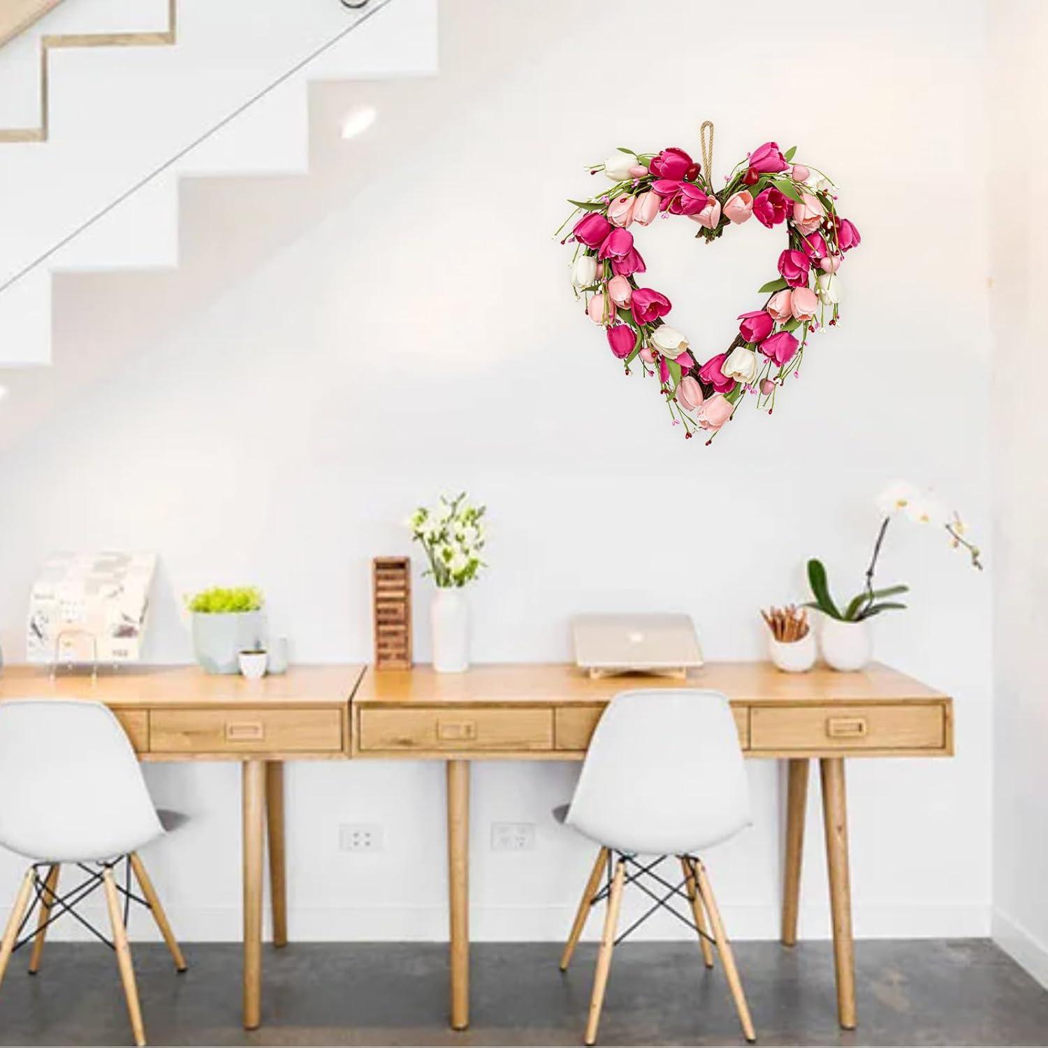 Corona de San Valentín VioletEverGarden 45.72 cm con Tulipanes