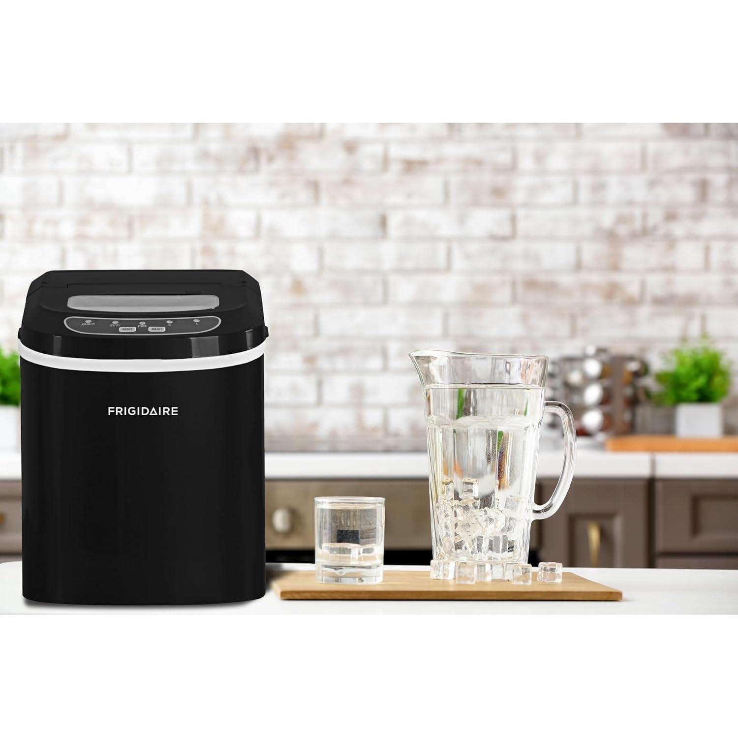 Máquina de Hielo Frigidaire EFIC101 Negra 11.79 kg Portátil