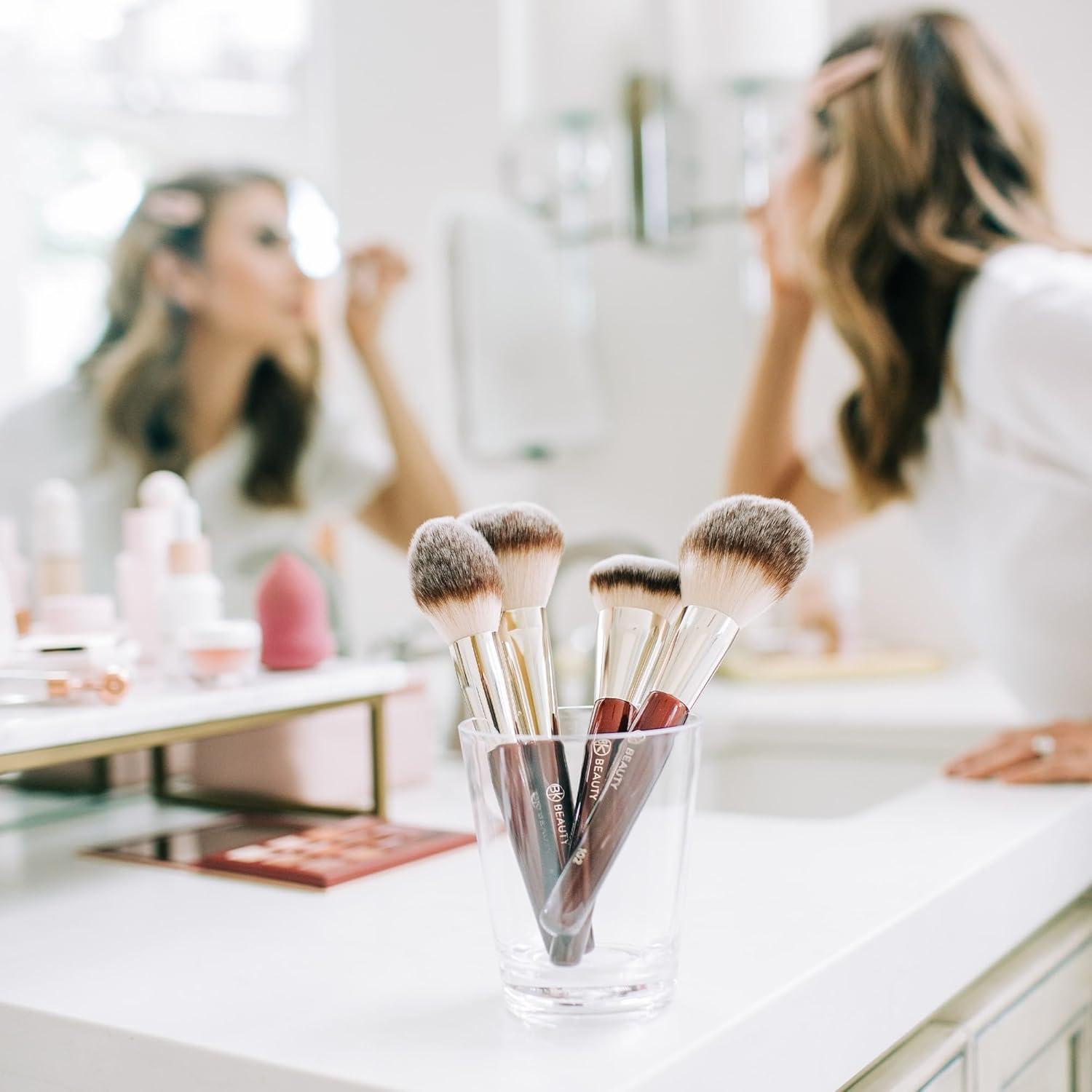 Juego de Brochas BK BEAUTY 4 Piezas para Maquillaje