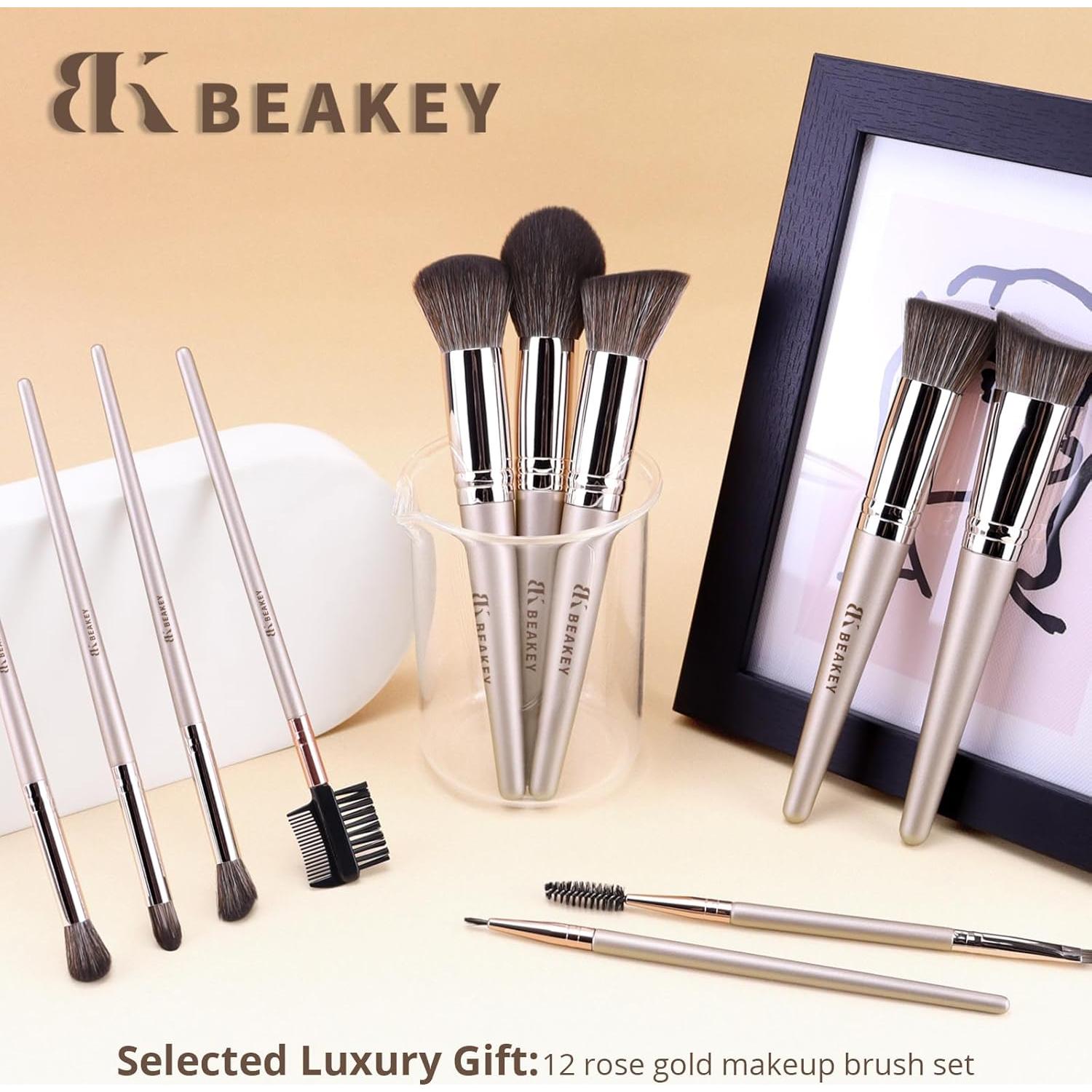 Juego de Brochas de Maquillaje BEAKEY Veganas Suaves 19x9x4.7cm