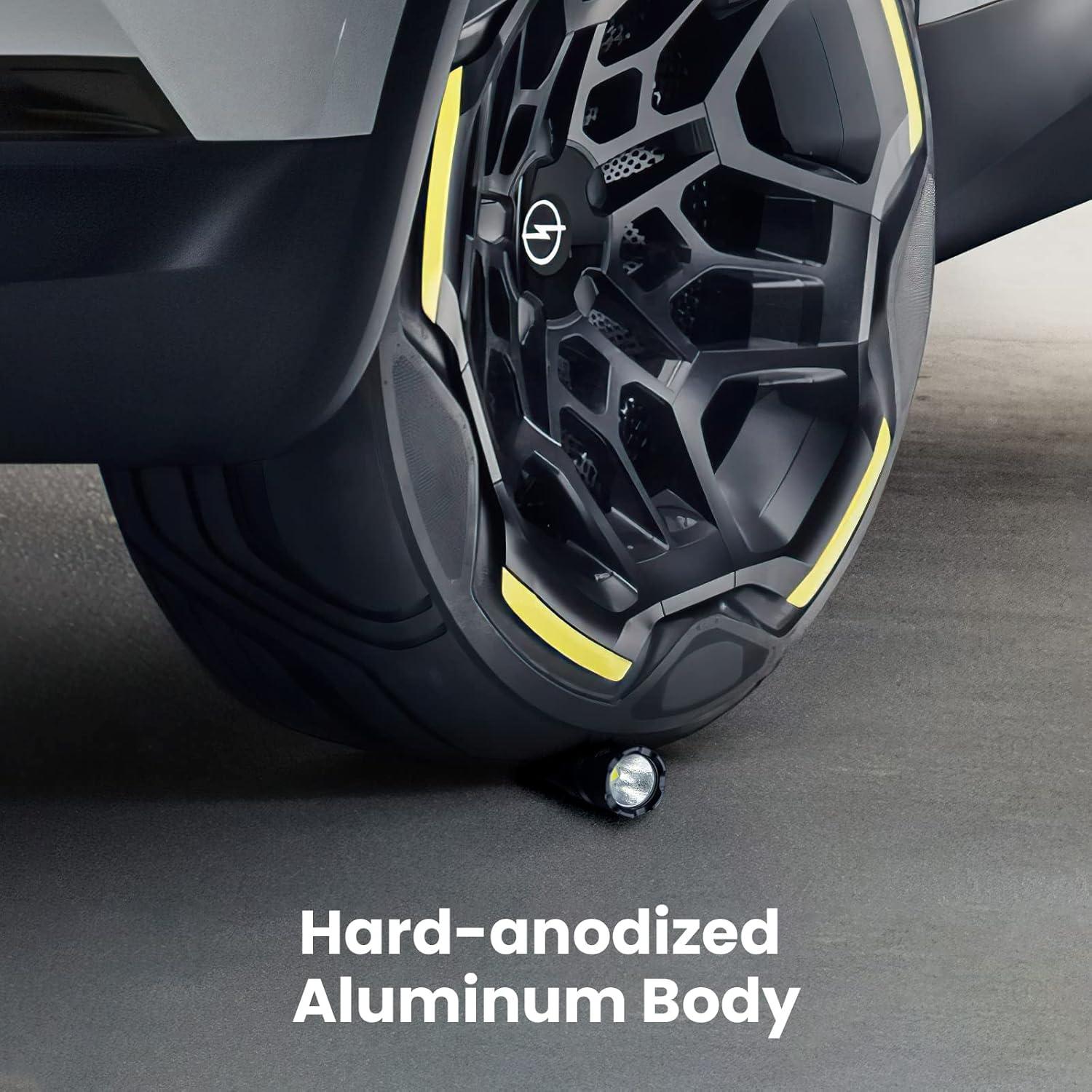 Linterna Táctica Sofirn SP35T 3800 Lúmenes LED Recargable IPX8