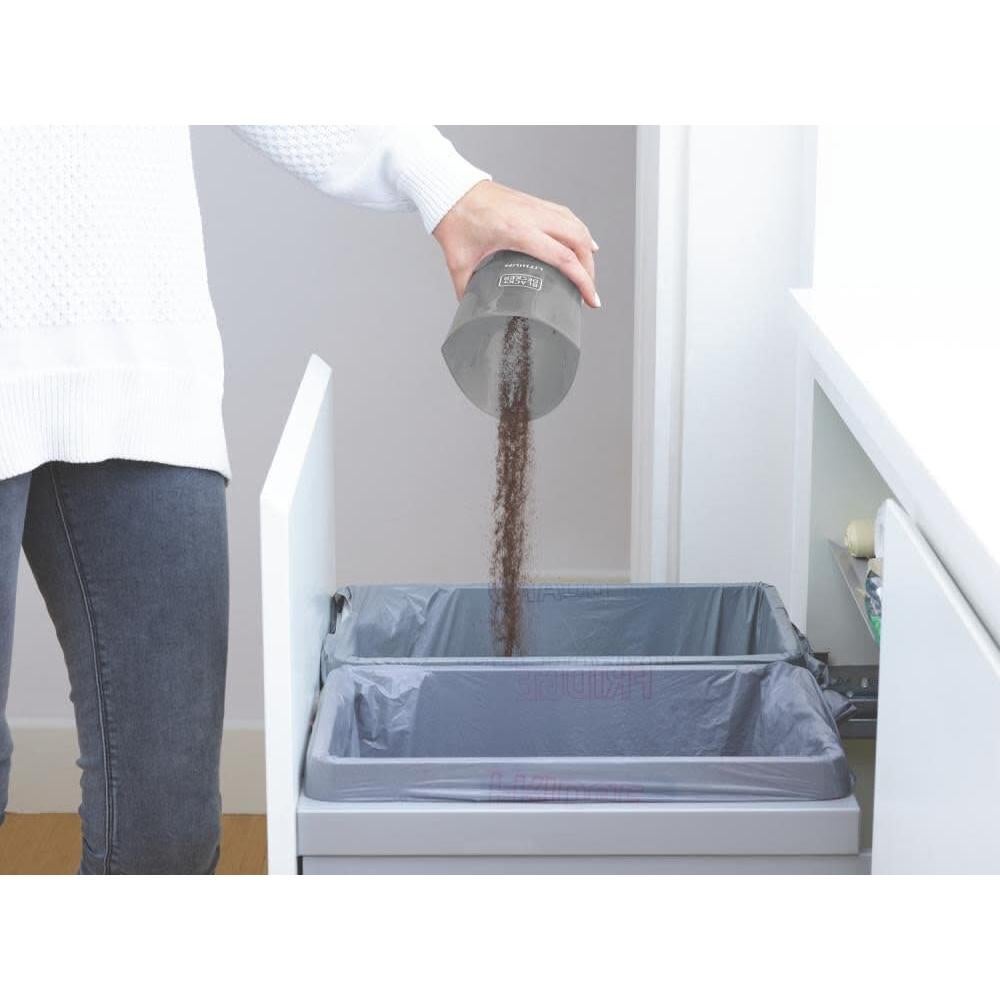 Aspiradora de Mano BLACK+DECKER 2Ah 10.8V Blanca Sin Cable