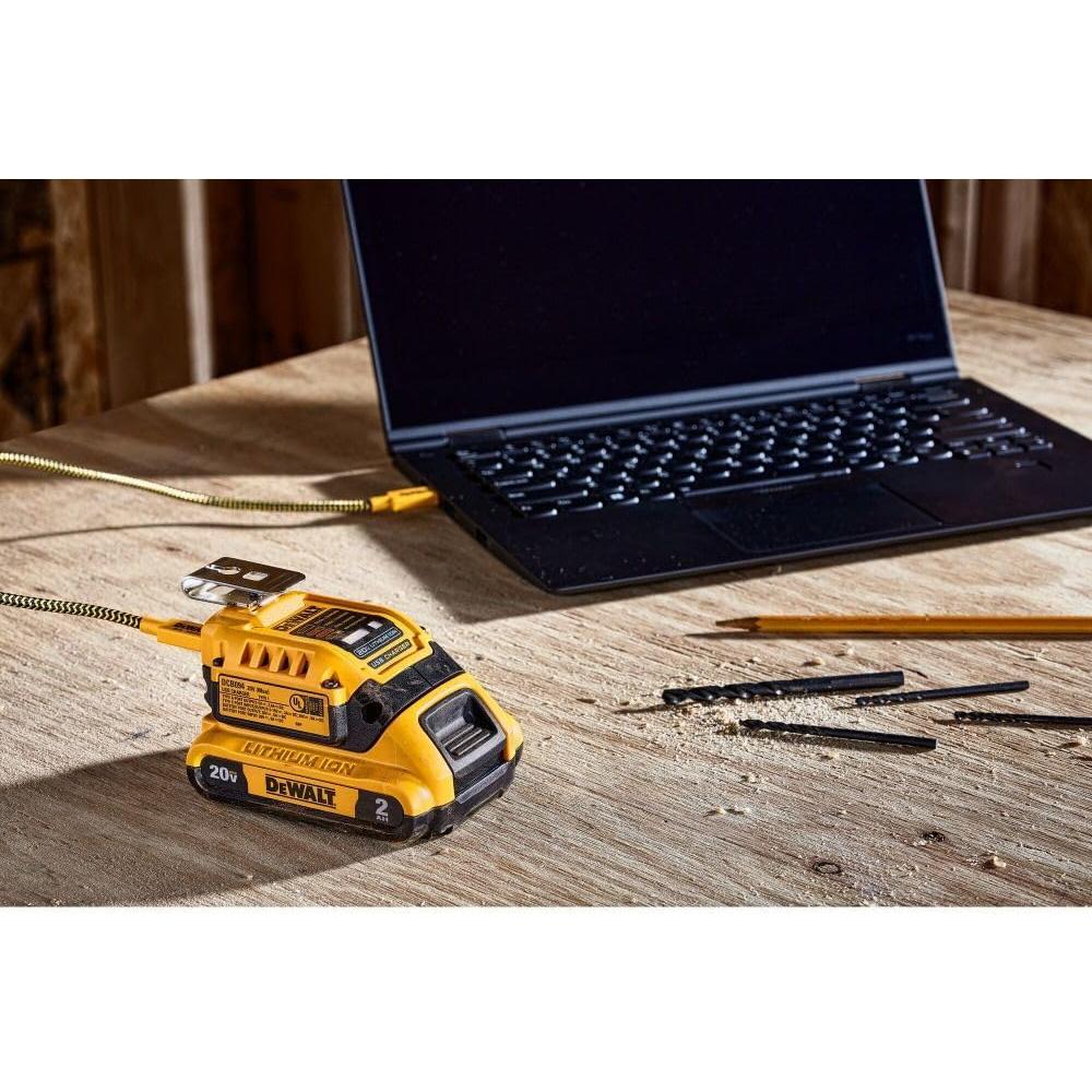 Cargador DEWALT DCB094K USB-C 100W y 12W USB-A
