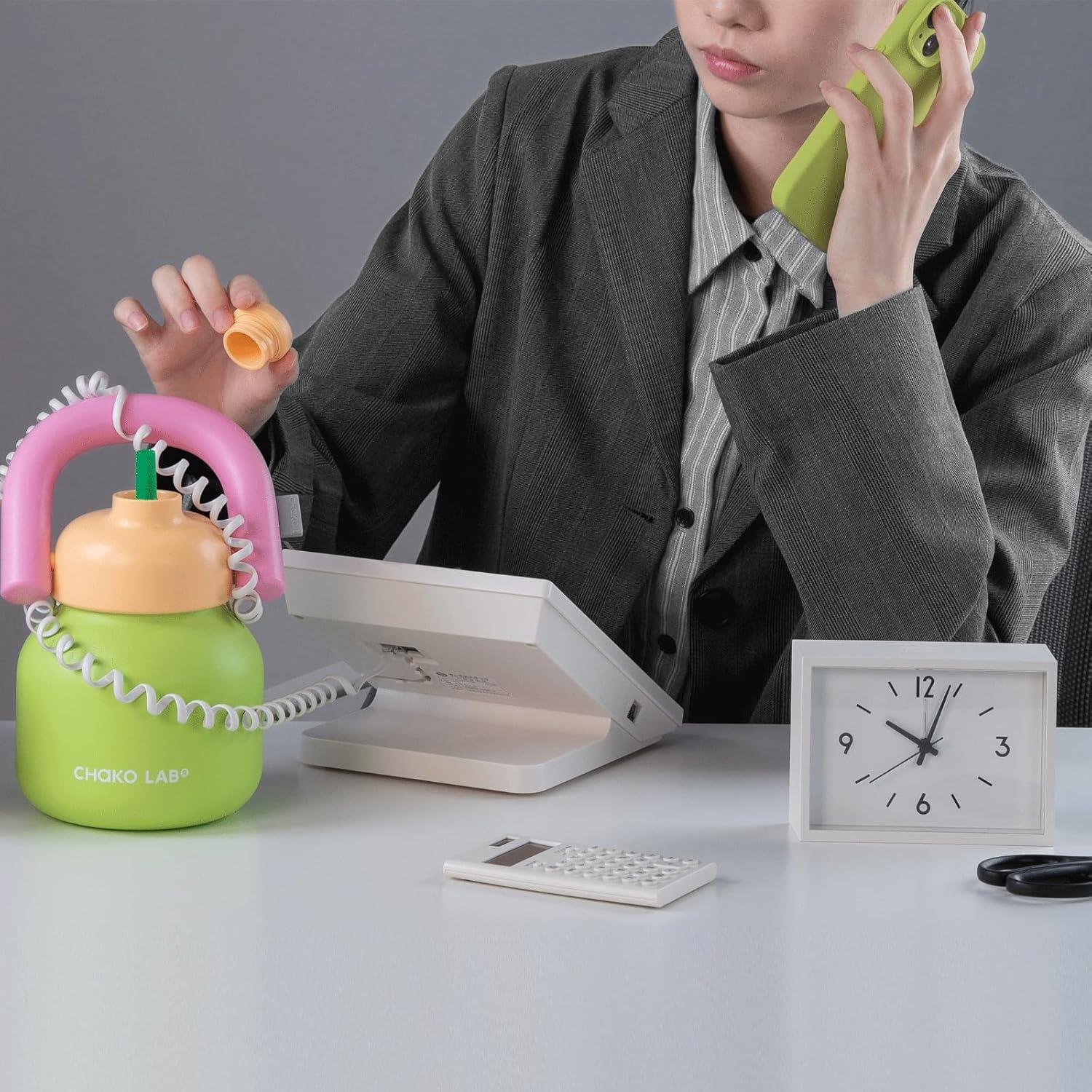 Botella de Agua Aislada CHAKO LAB 0.91L Verde y Naranja