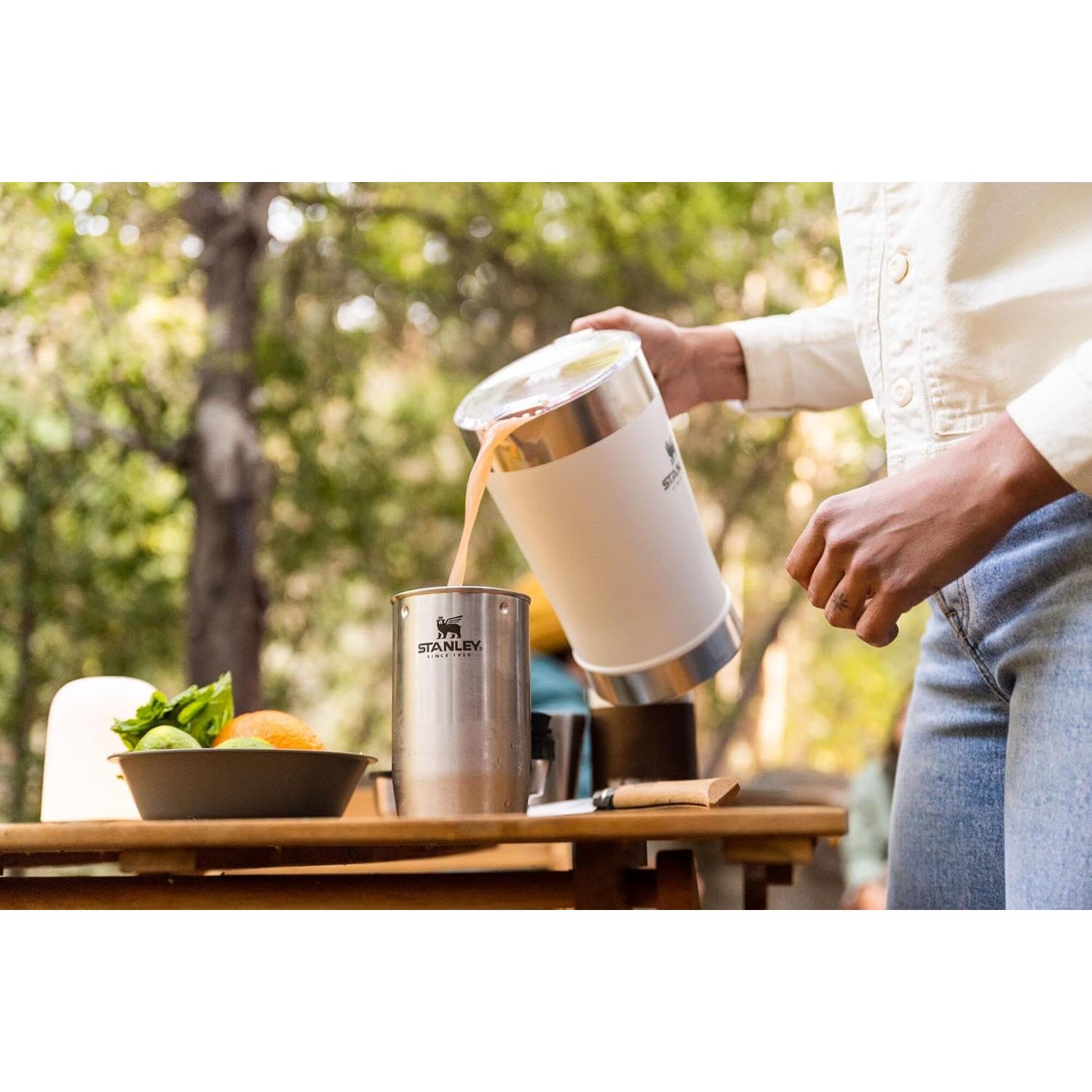 Jarra Stanley Stay-Chill 1.89 L | Acero inoxidable con tapa