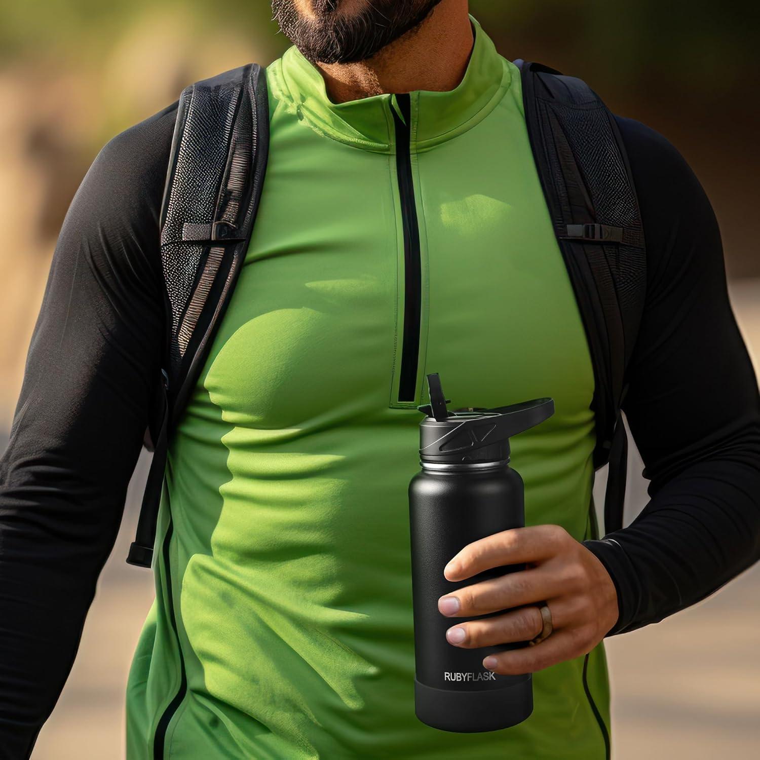 Botella de Agua Aislada RUBYFLASK 946 ml con Pajilla