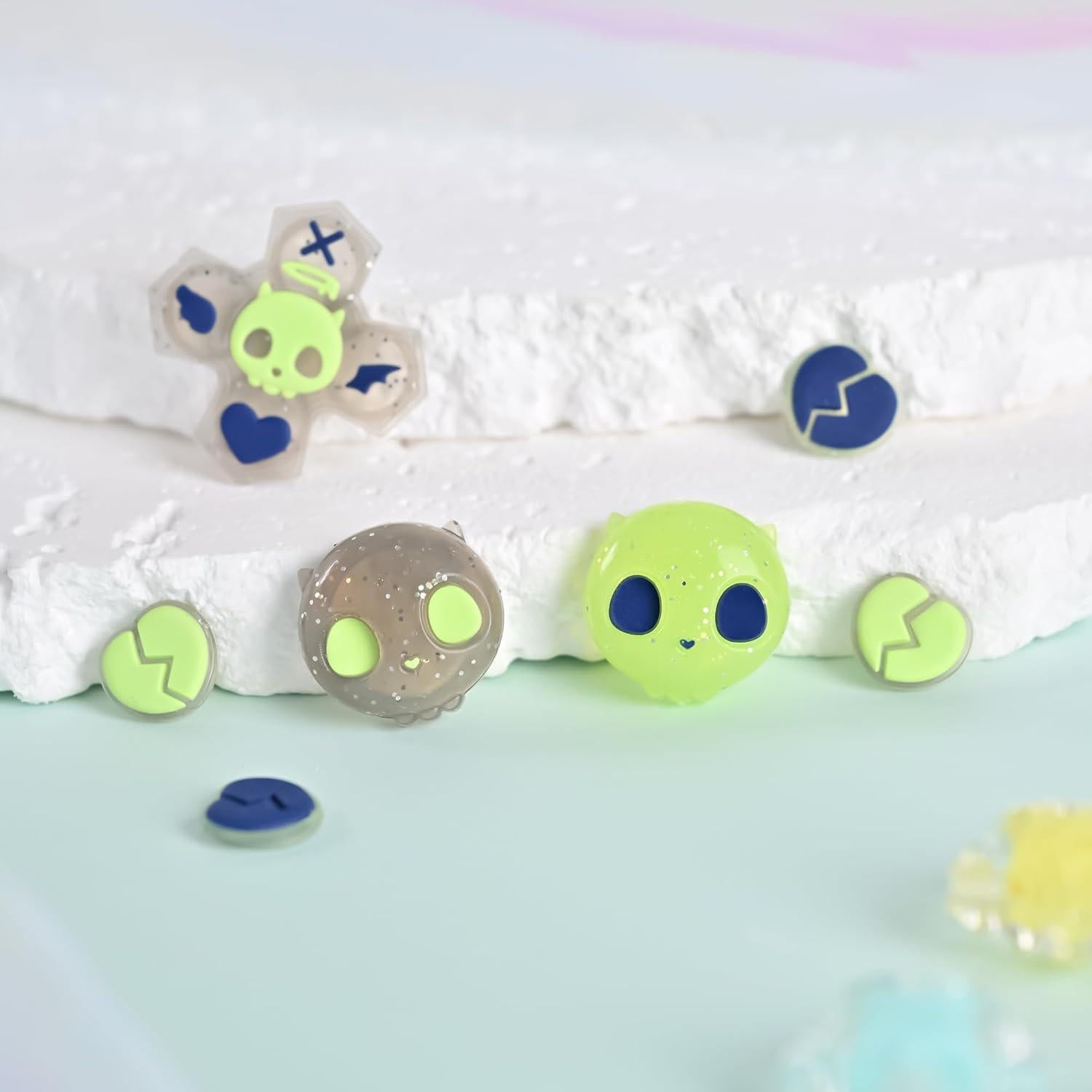 Tapas de Botones D-Pad GeekShare para Switch - Calavera Verde